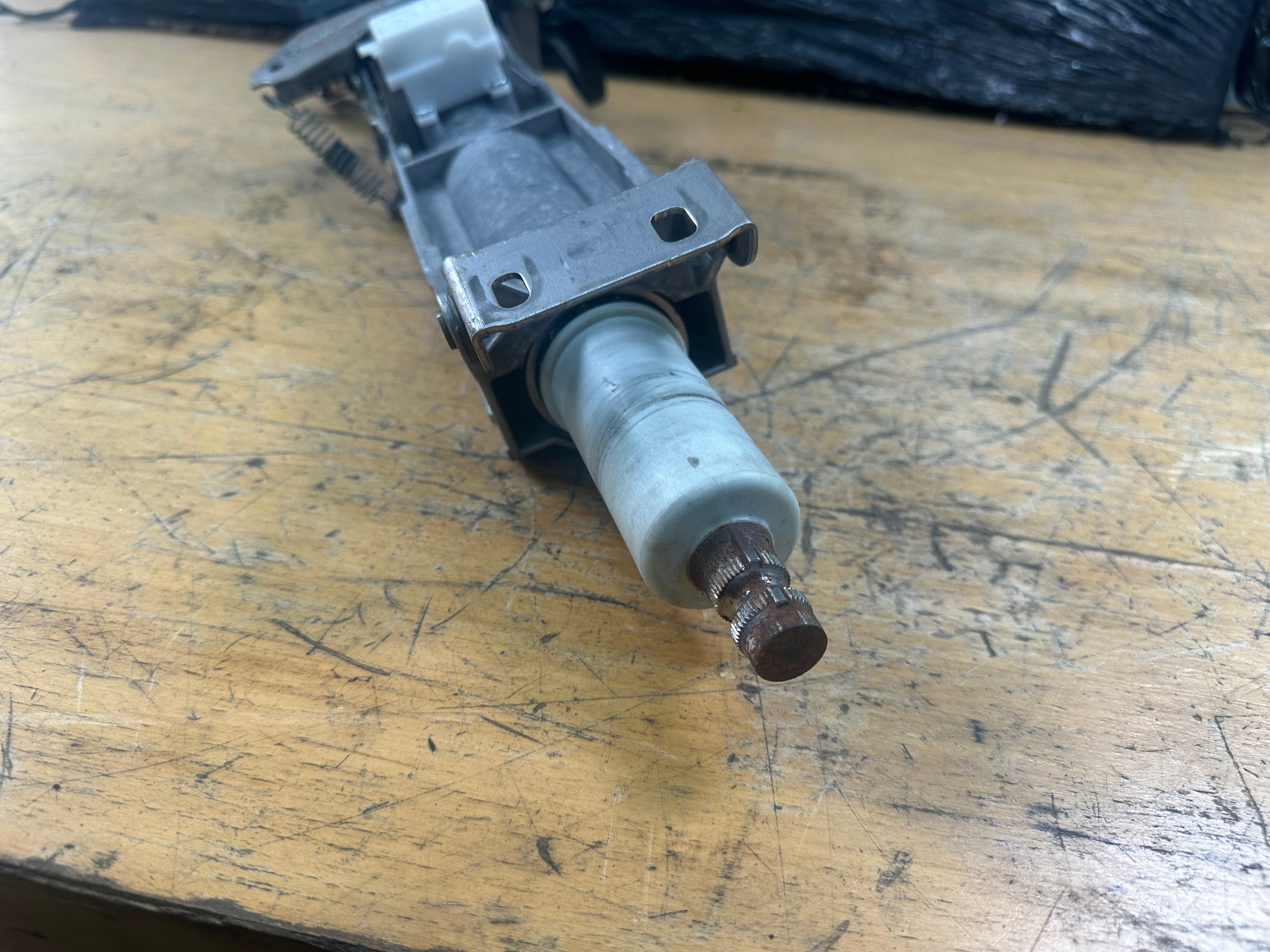 BMW 1 2 3 4 Series F-Series 2014–2019 Steering Column (768444) (LS685496501)