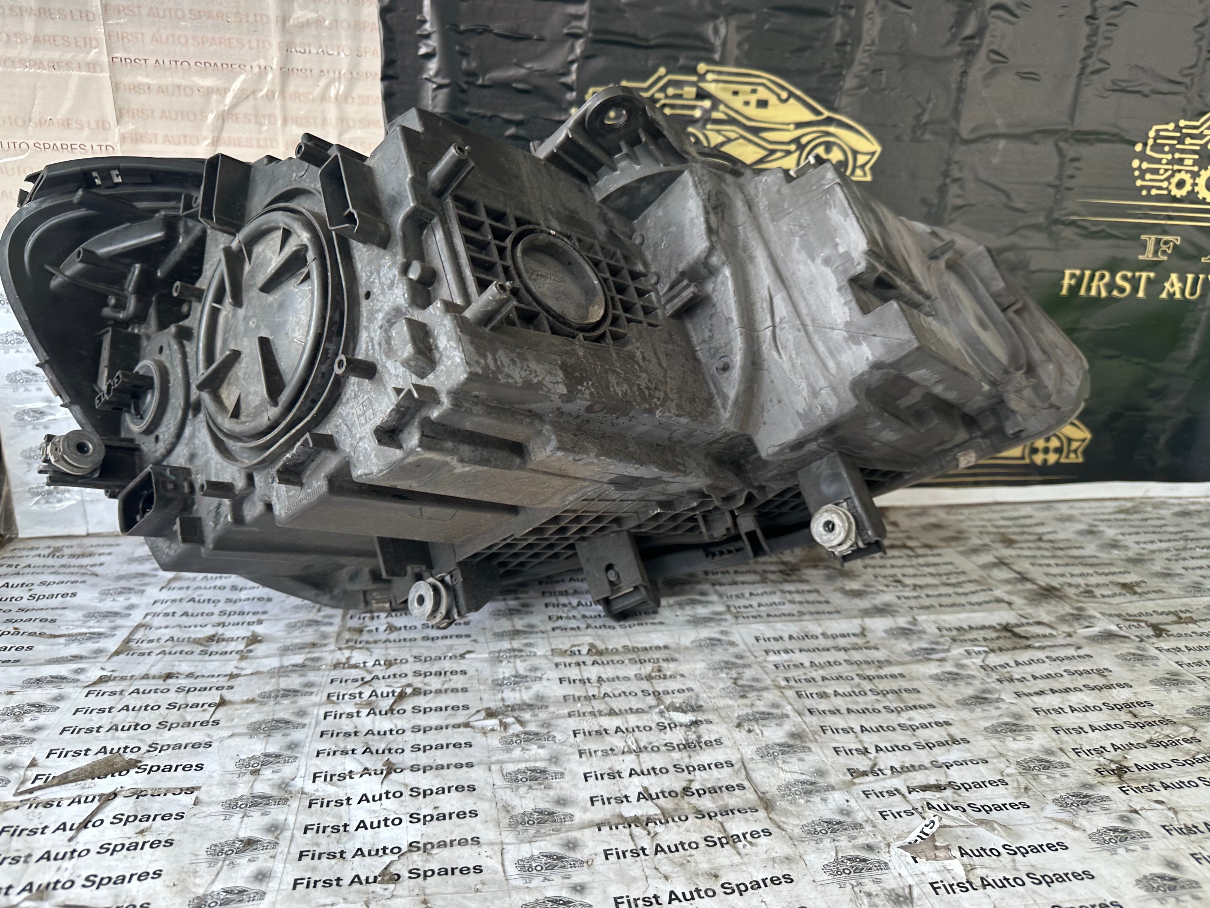 BMW 2 series F45 2014–2021 Left headlight (7422575)