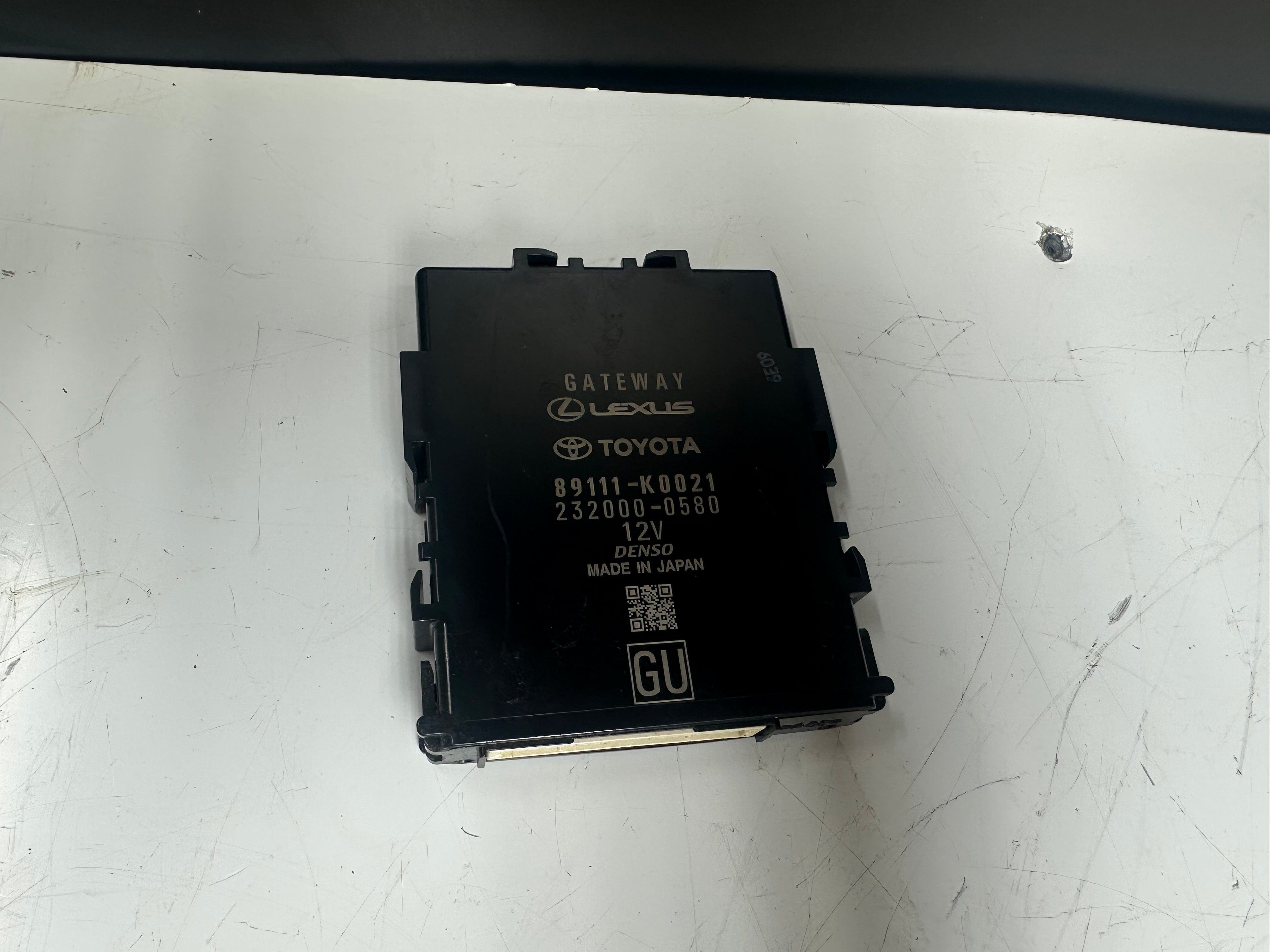 Toyota Yaris / Lexus Gateway Hybrid Electronic Module 12V (89111-K0021) (232000-0580)
