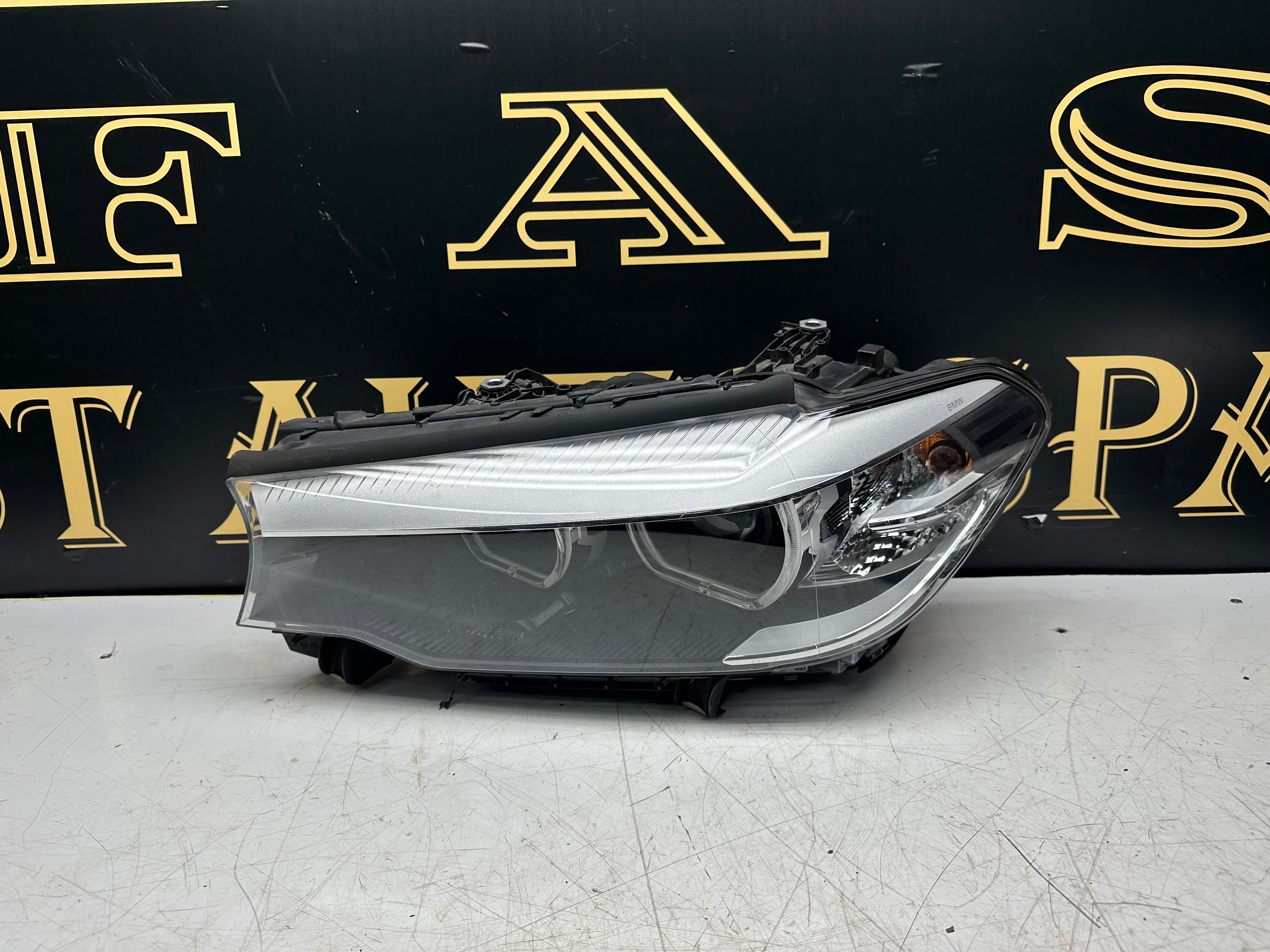 BMW 5 Series 2019 G30 G31 Complete Left Headlight (8499113-01) (8499113)