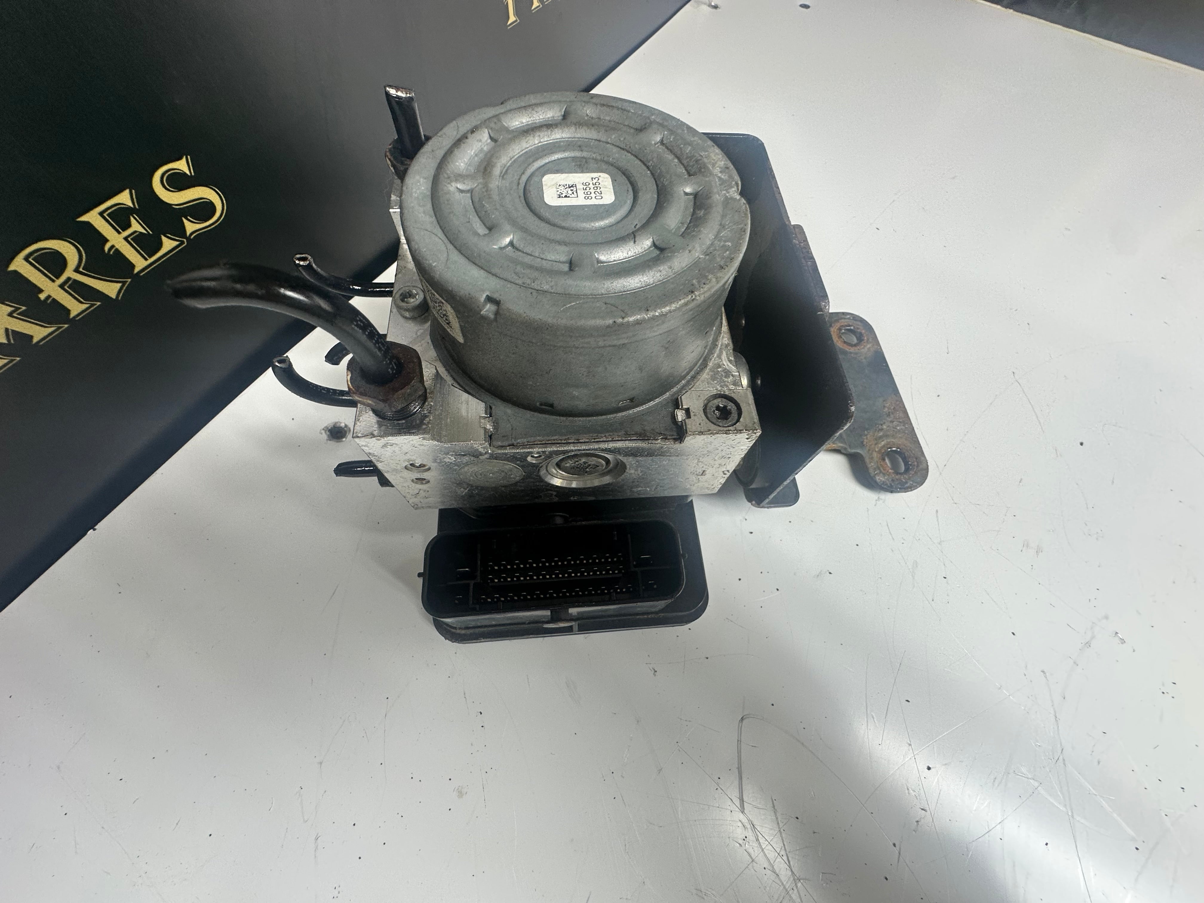 Hyundai i10 2016 ABS Pump Module (58900-B4980)