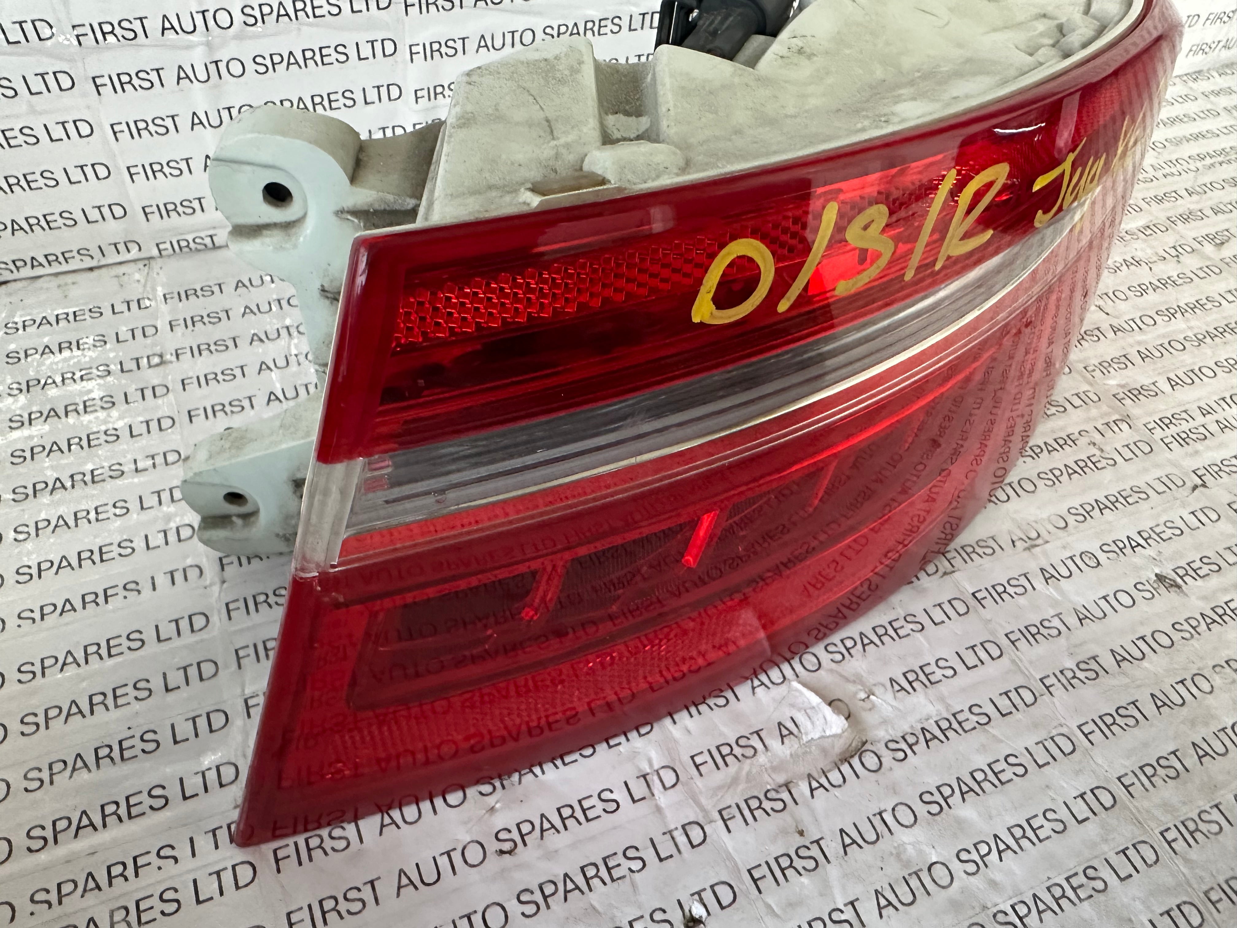 Jaguar XE 2018 MK1 Saloon Right Taillight Outer (197.337-02/04)