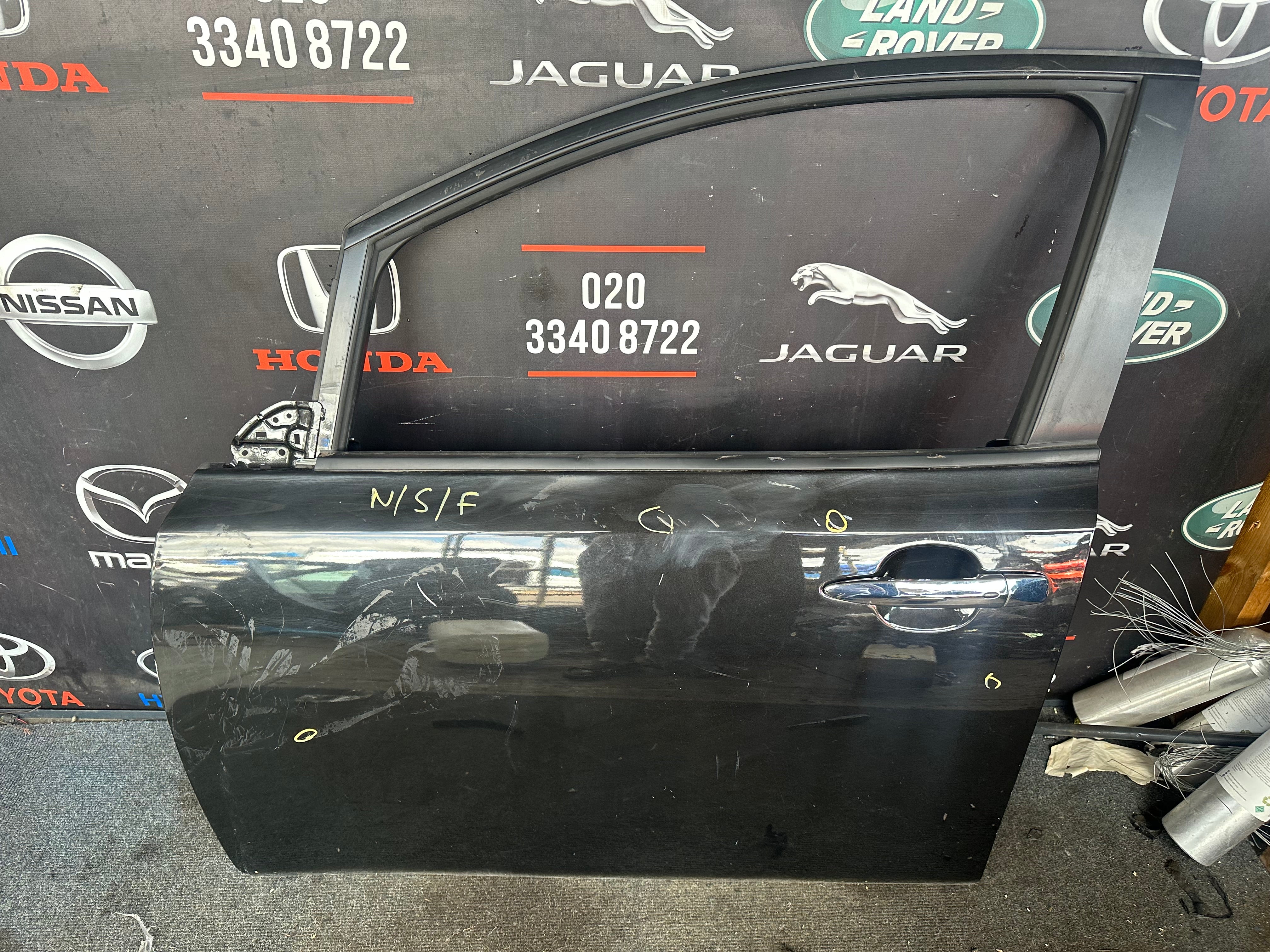 Nissan Leaf 2022 N/S/F Left Front Door