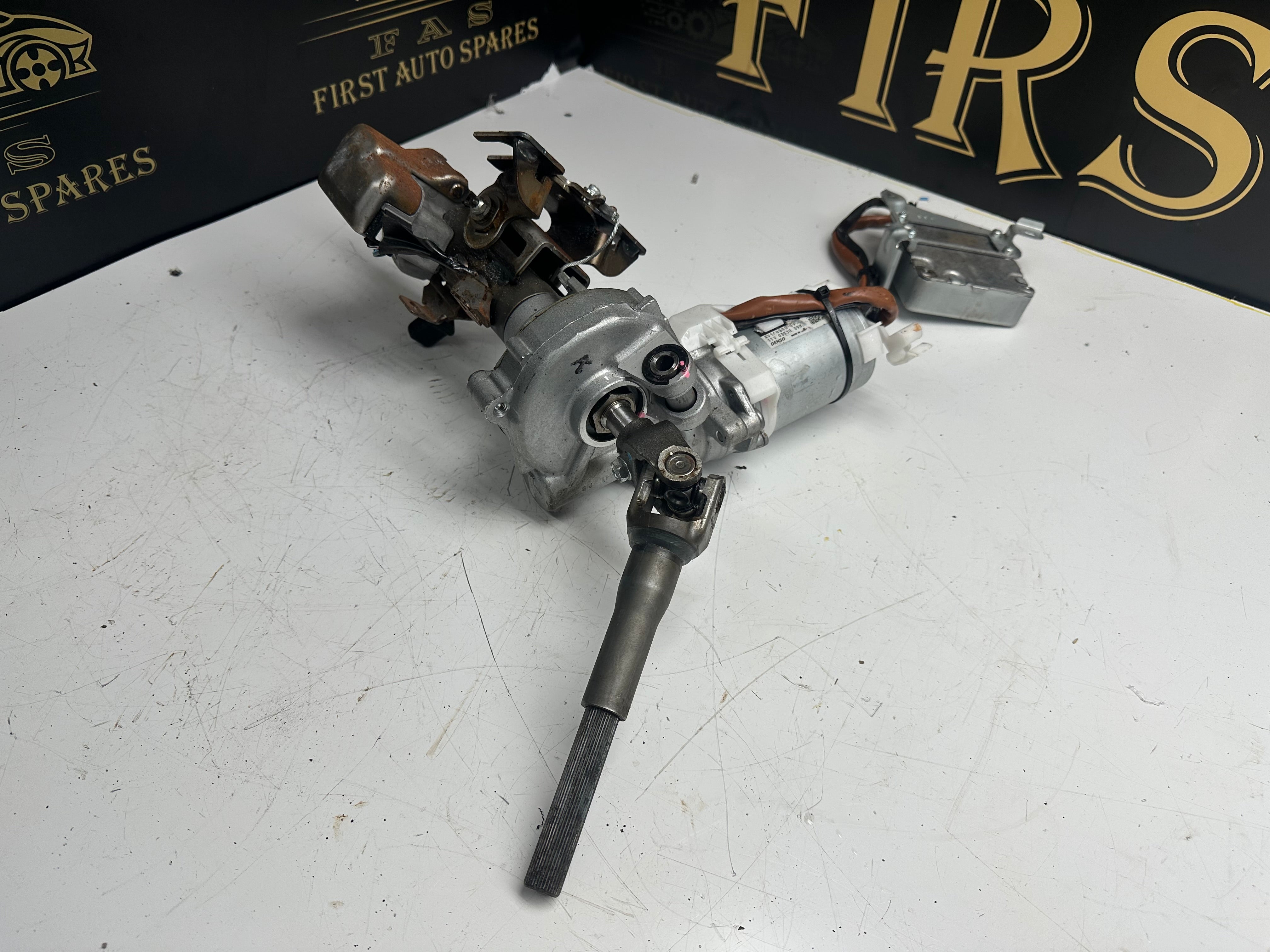 Toyota Yaris Electric Steering Column (45250-0D214) with Control Unit (210700-1171)