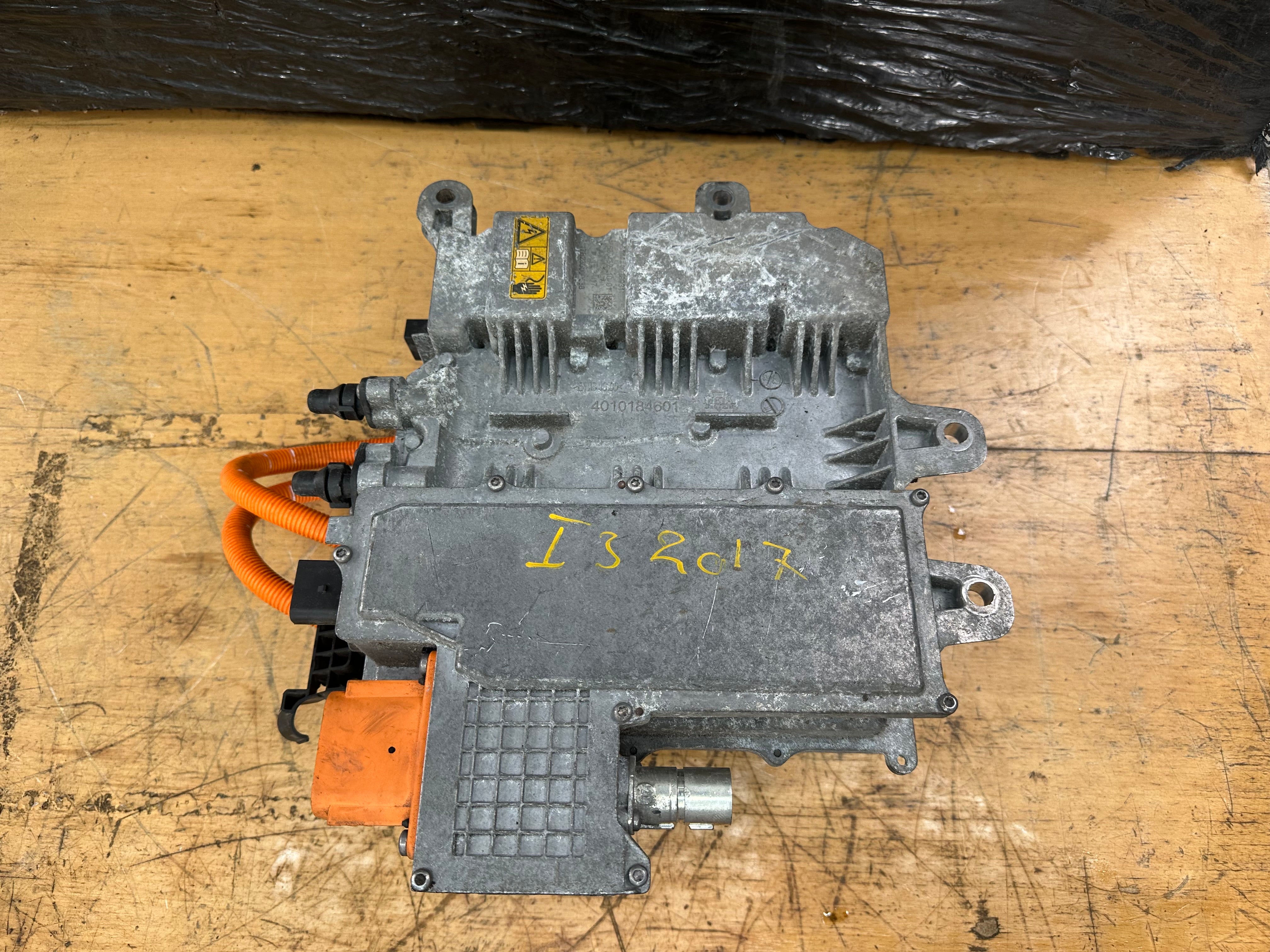 BMW i3 2013–2022 Voltage Converter (4010184601) (7933931)