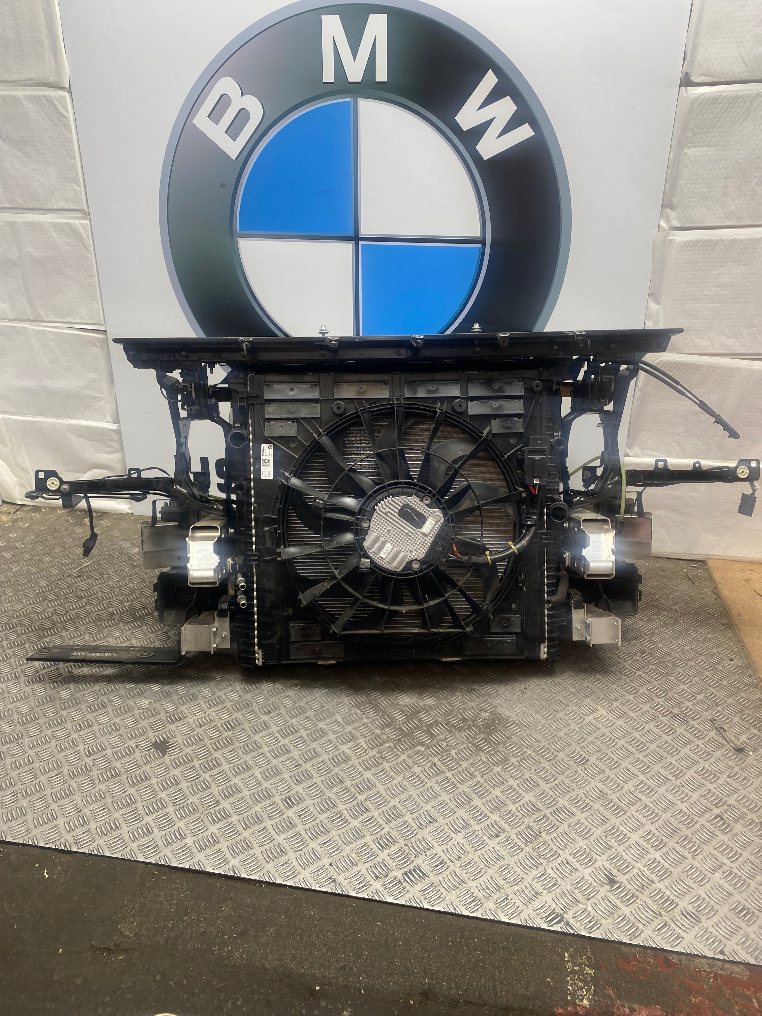 BMW X5 G05 / X6 G06 Front Slam Panel Complete – 2018–Present