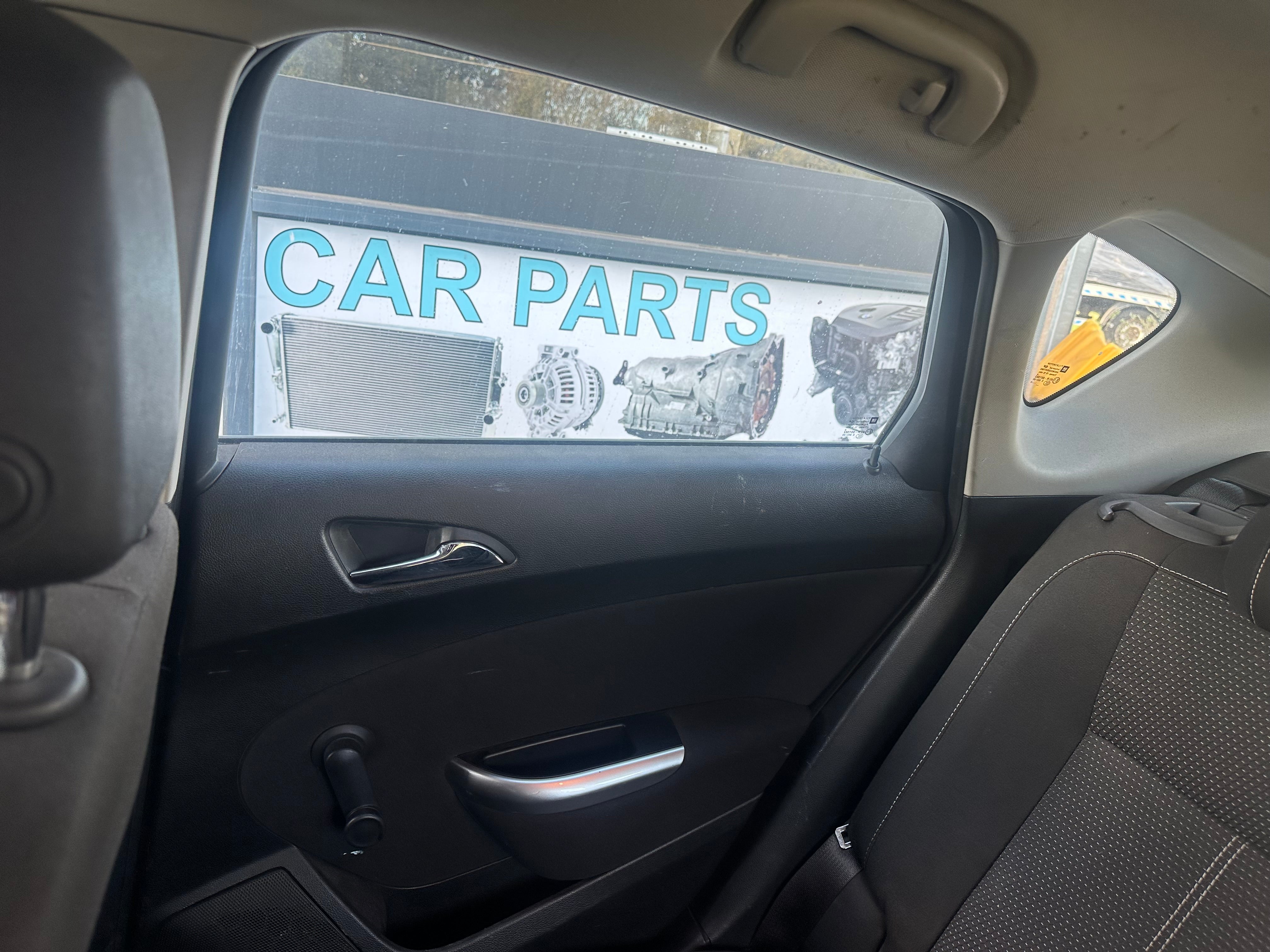 Vauxhall Astra SRi CDTi 2010 For Parts or Full Vehicle Sale (Price For A Wheel Nut Only)