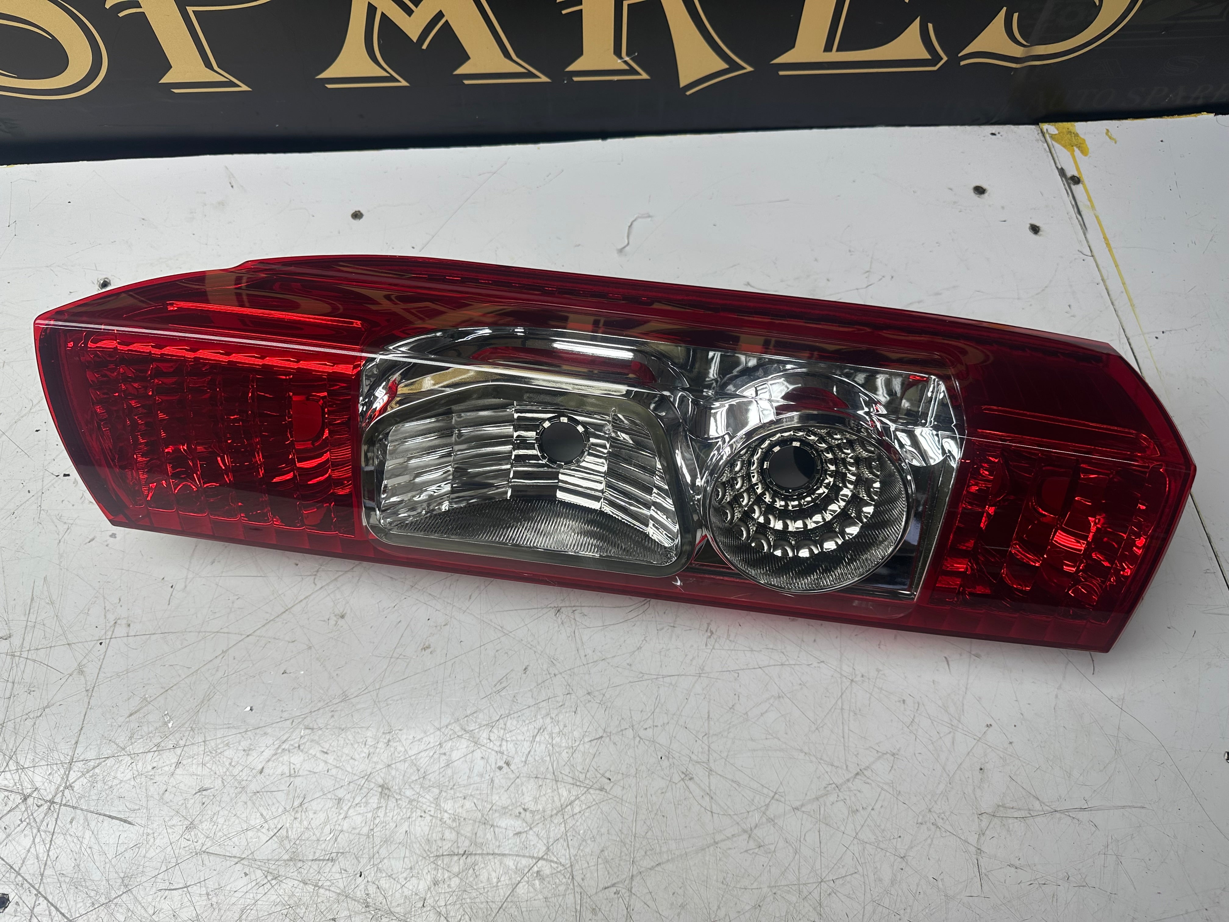 Peugeot 2006-2014 Right Rear Tail Light