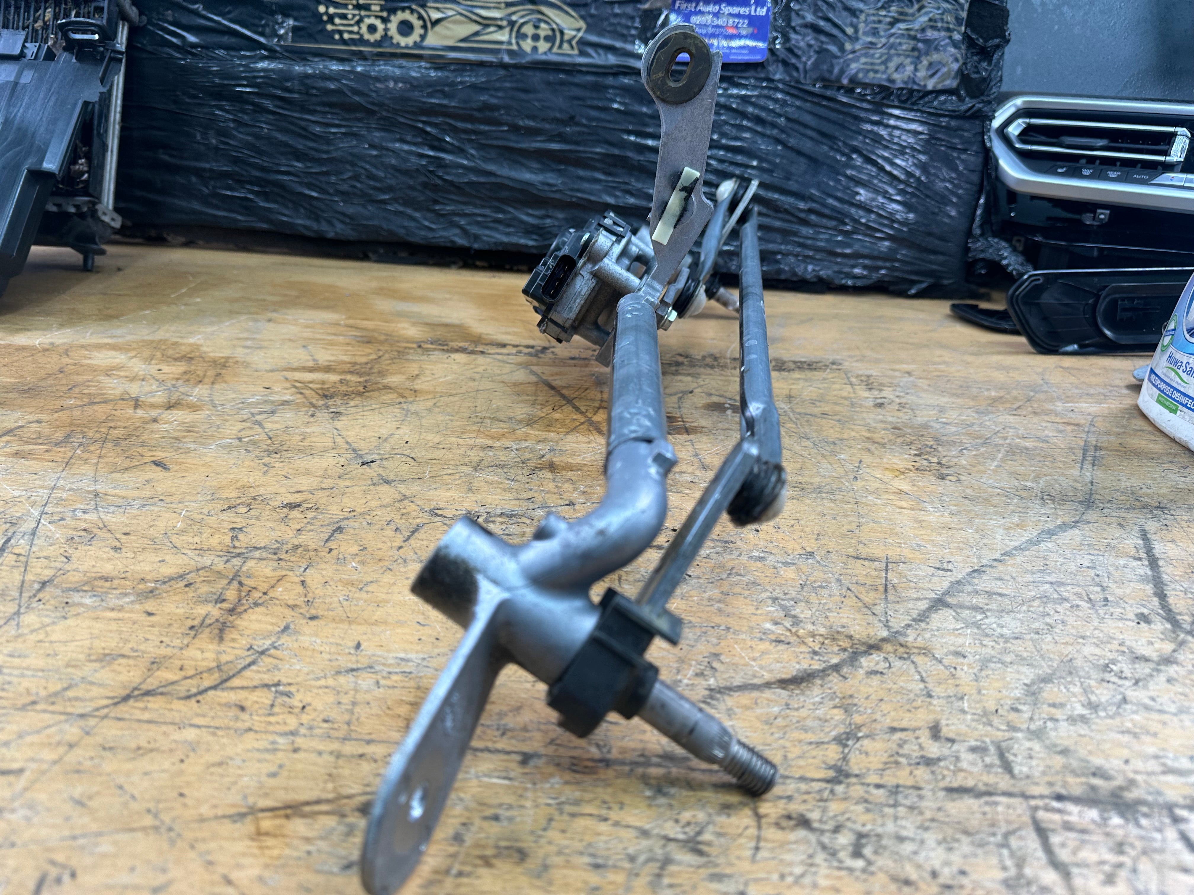 BMW X3 X3M G01 F97 iX3 G08 Wiper Mechanism (7399013) (7399013-09)