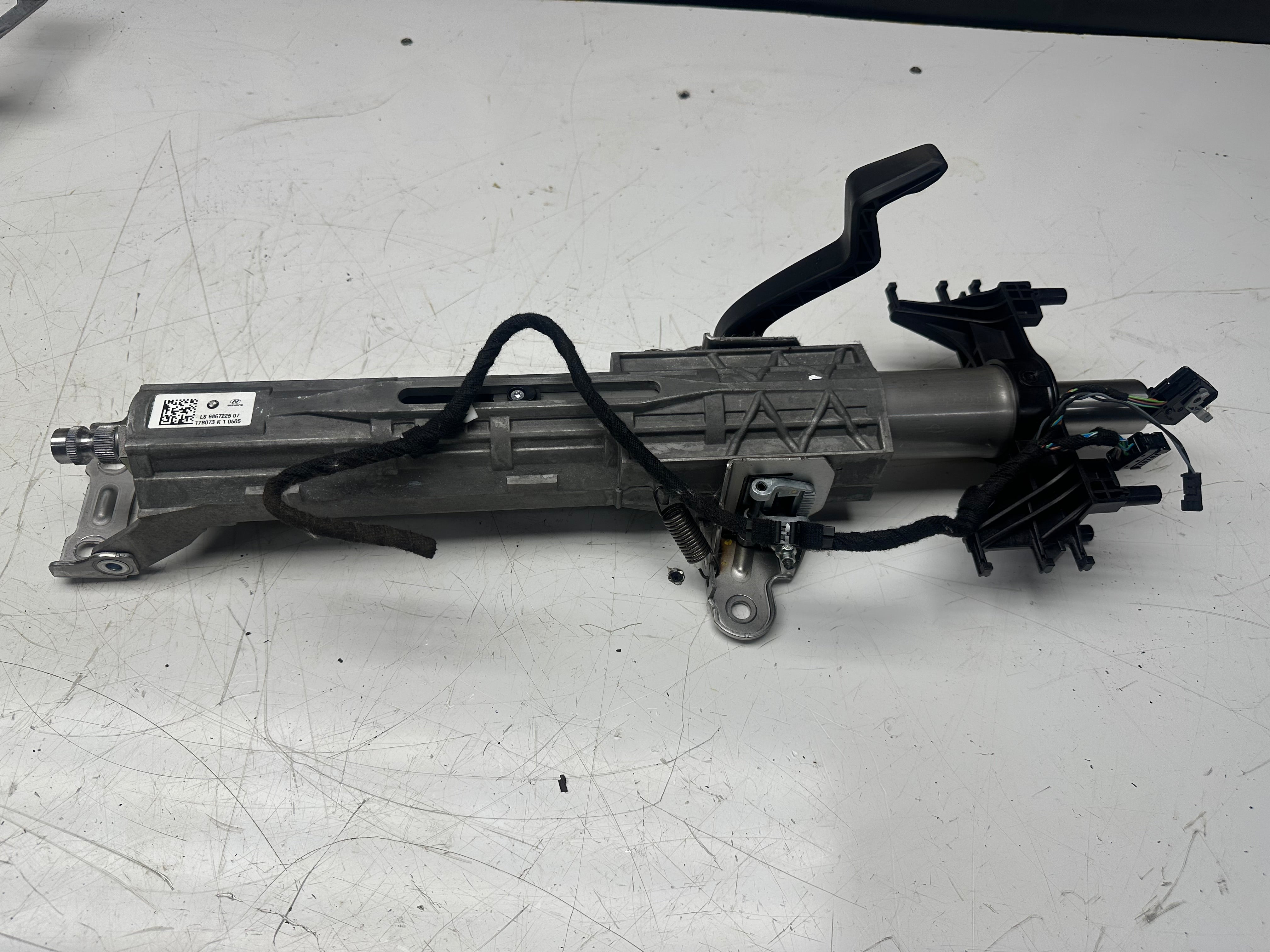 BMW 5 Series G30 Hybrid Steering Column (LS 6867225 07)