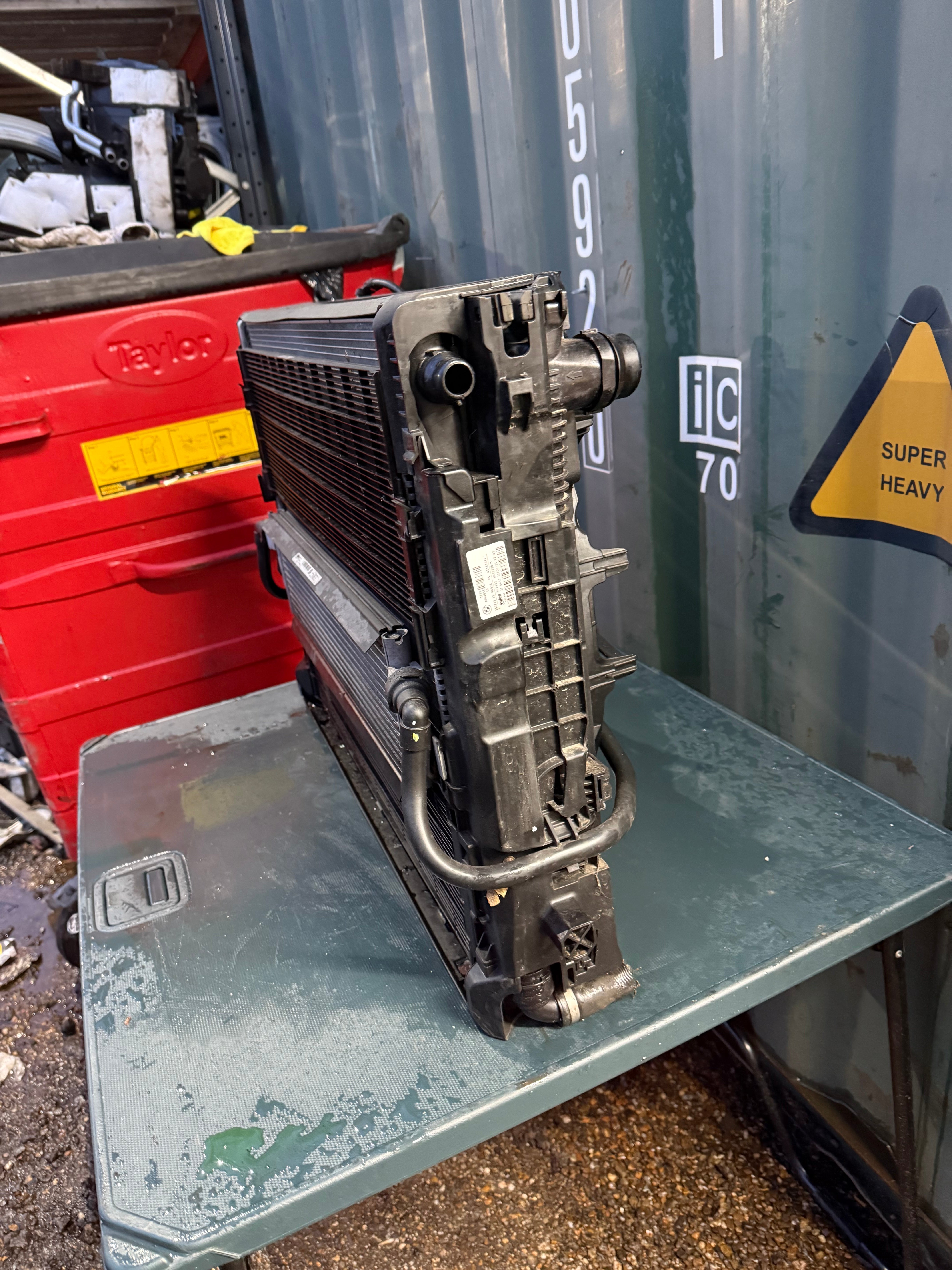 BMW 3 Series G20 G21 330e Rad Pack