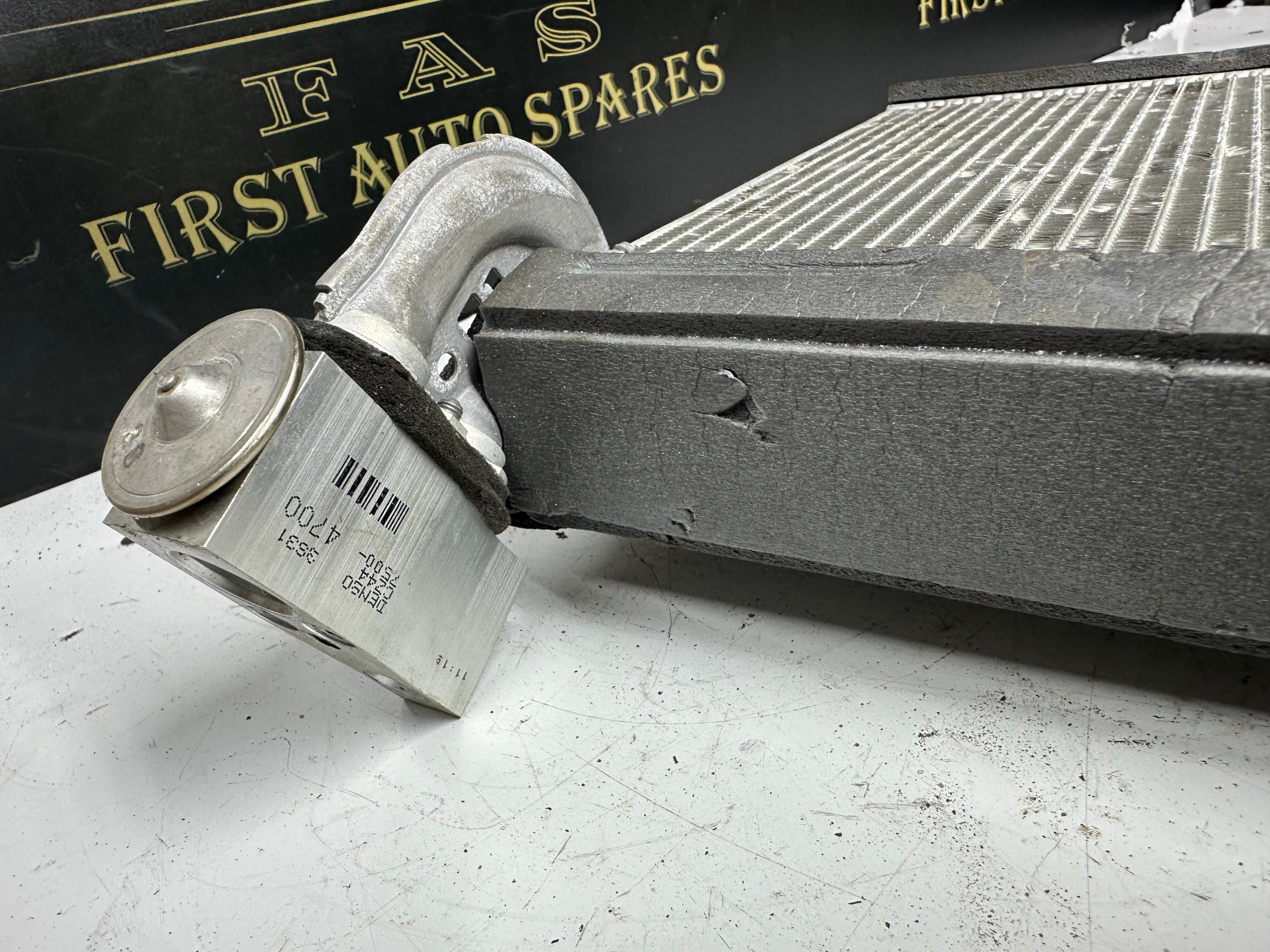 Toyota Yaris Air Conditioning Matrix Denso (7500-4700)