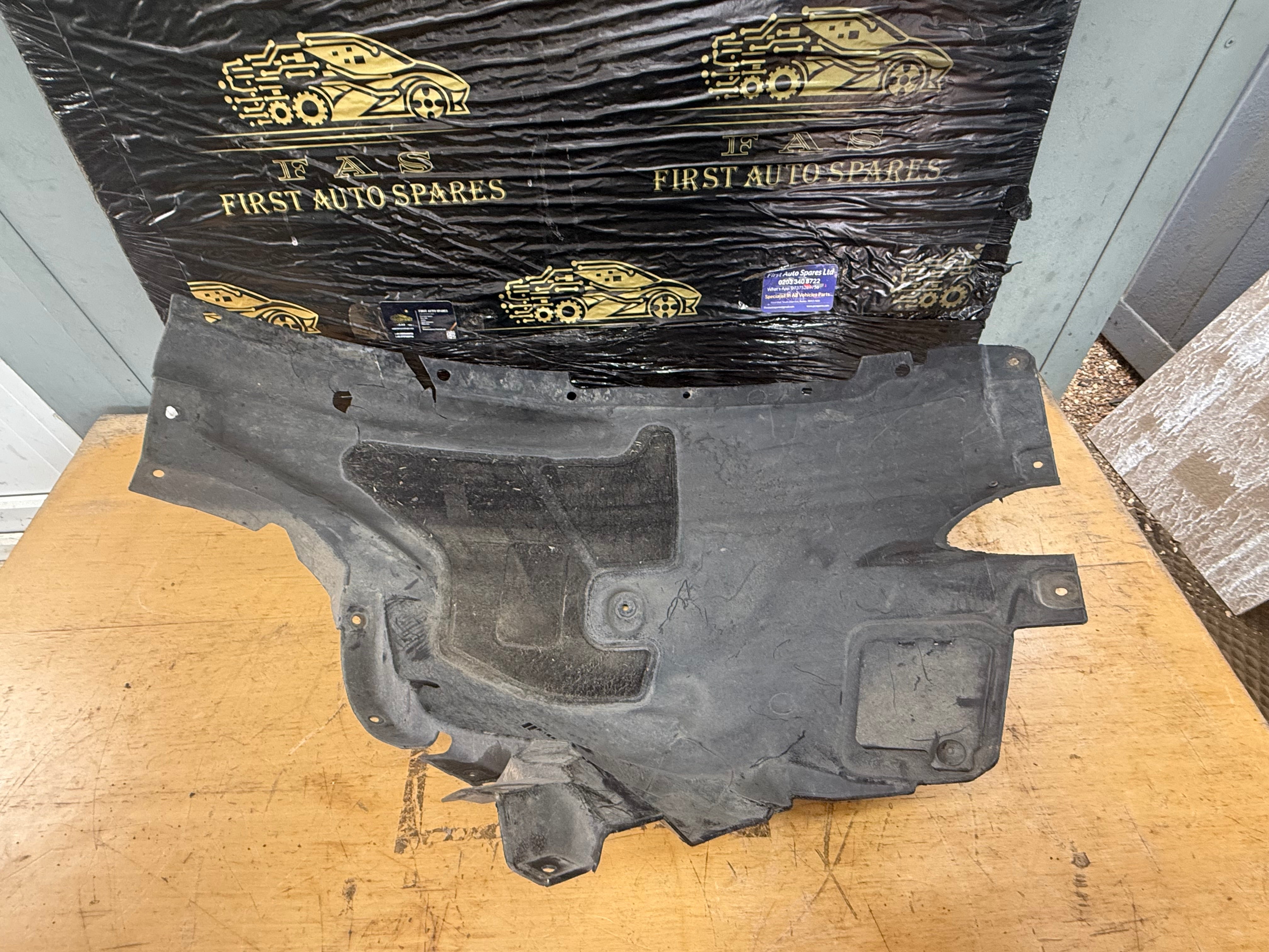 BMW X5 2017 Right Driver’s Side Front (O/S/F) Wheel Arch Cover Liner (7290854)