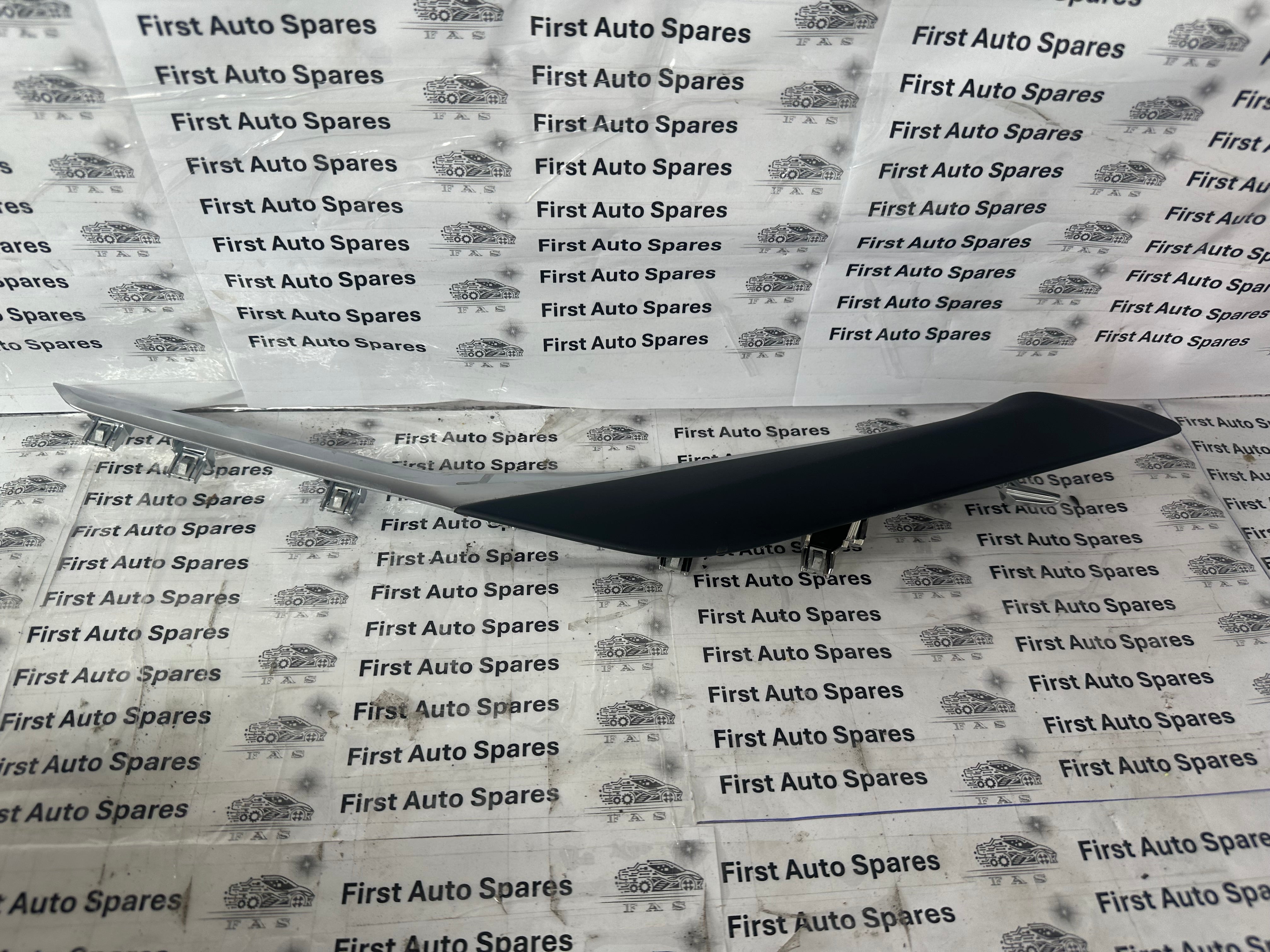 BMW 3 Series G20 Centre Console Right Side Trim Panel Interior (9R699471804)