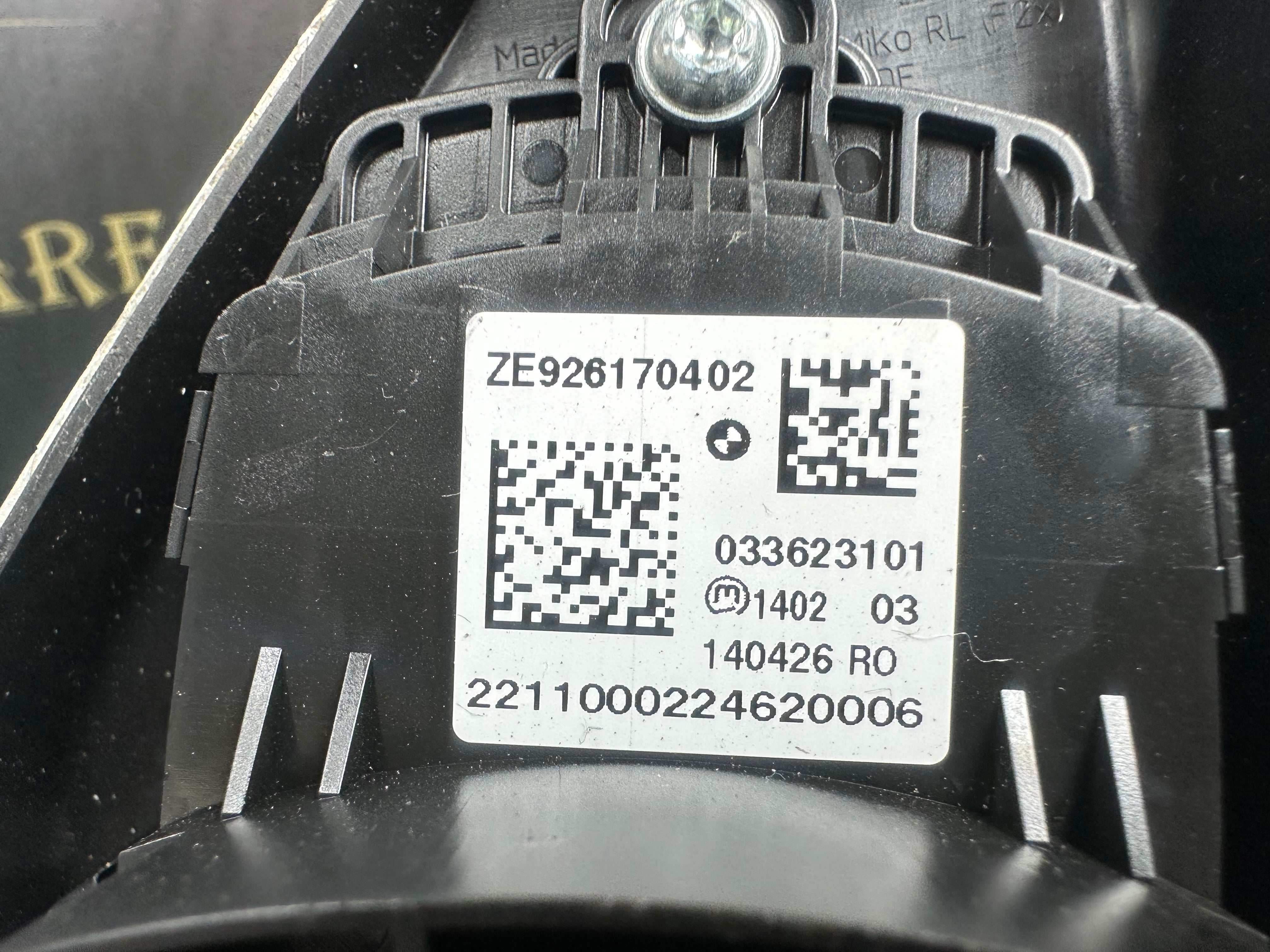 BMW 1 Series iDrive Multimedia Controller Switch & Silver Trim (033623101) (ZE926170402)