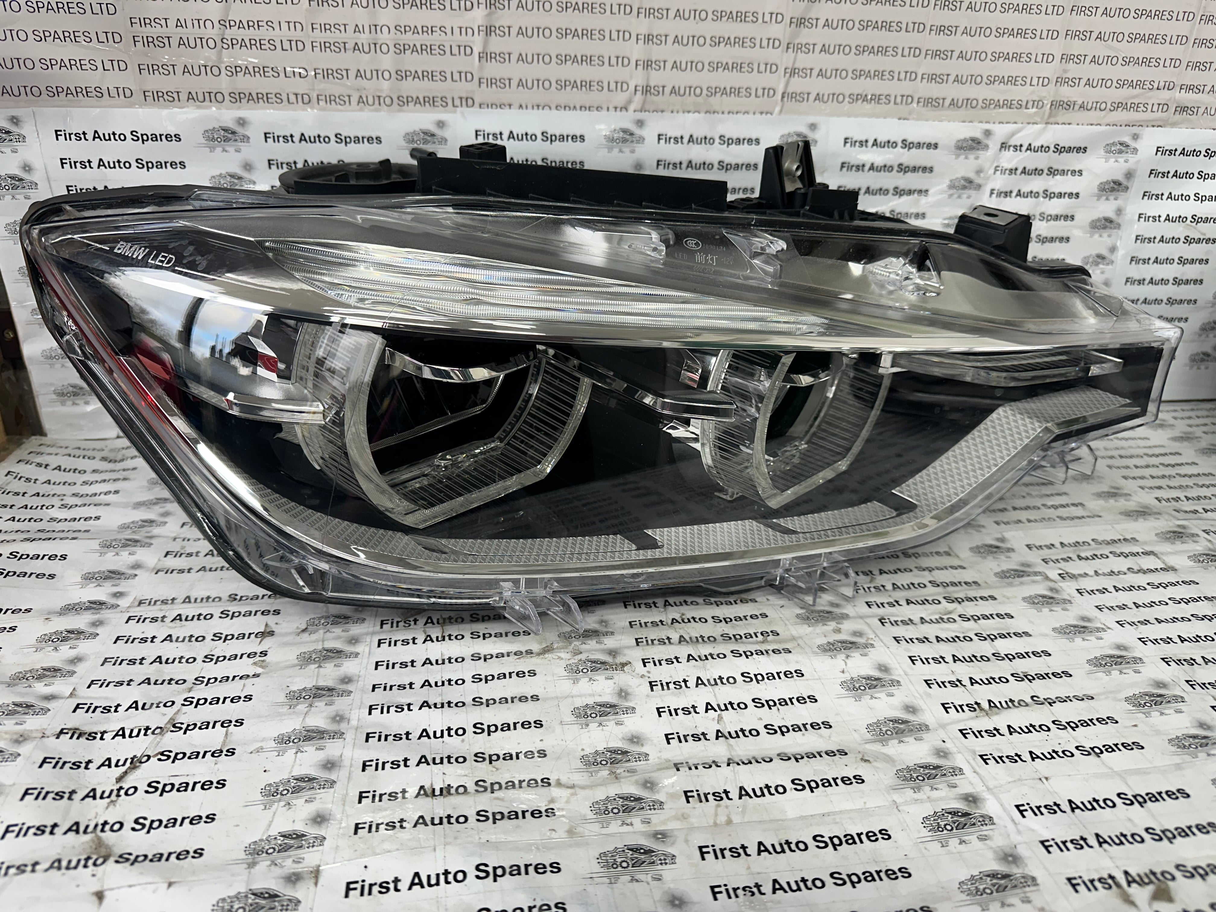 BMW 3 Series F30 F31 Right Headlight (7419634-01)