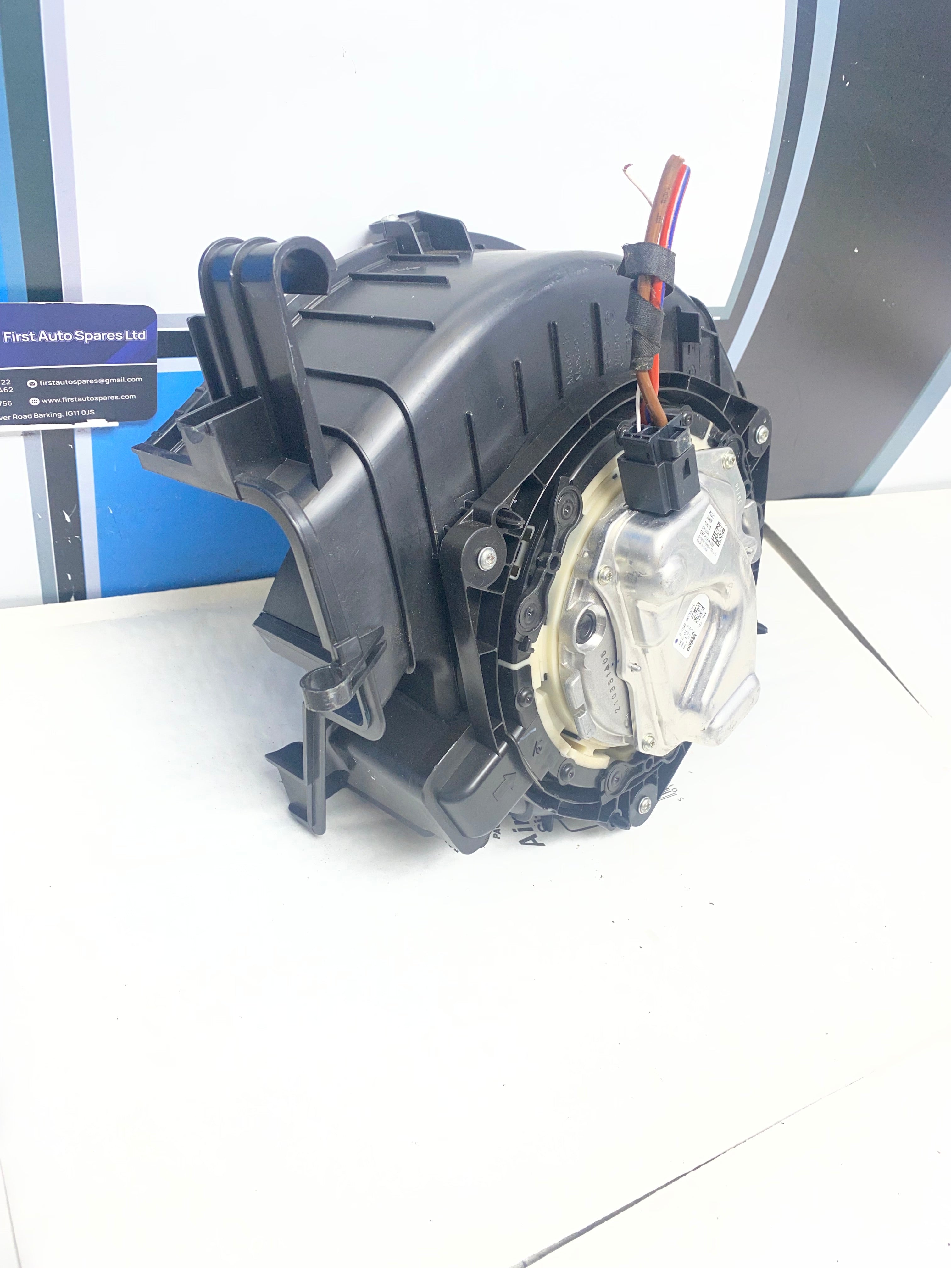 BMW 3 Series G20 Heater Blower Fan Motor – 2019–Present (DRF-10238-002 / 17488611)