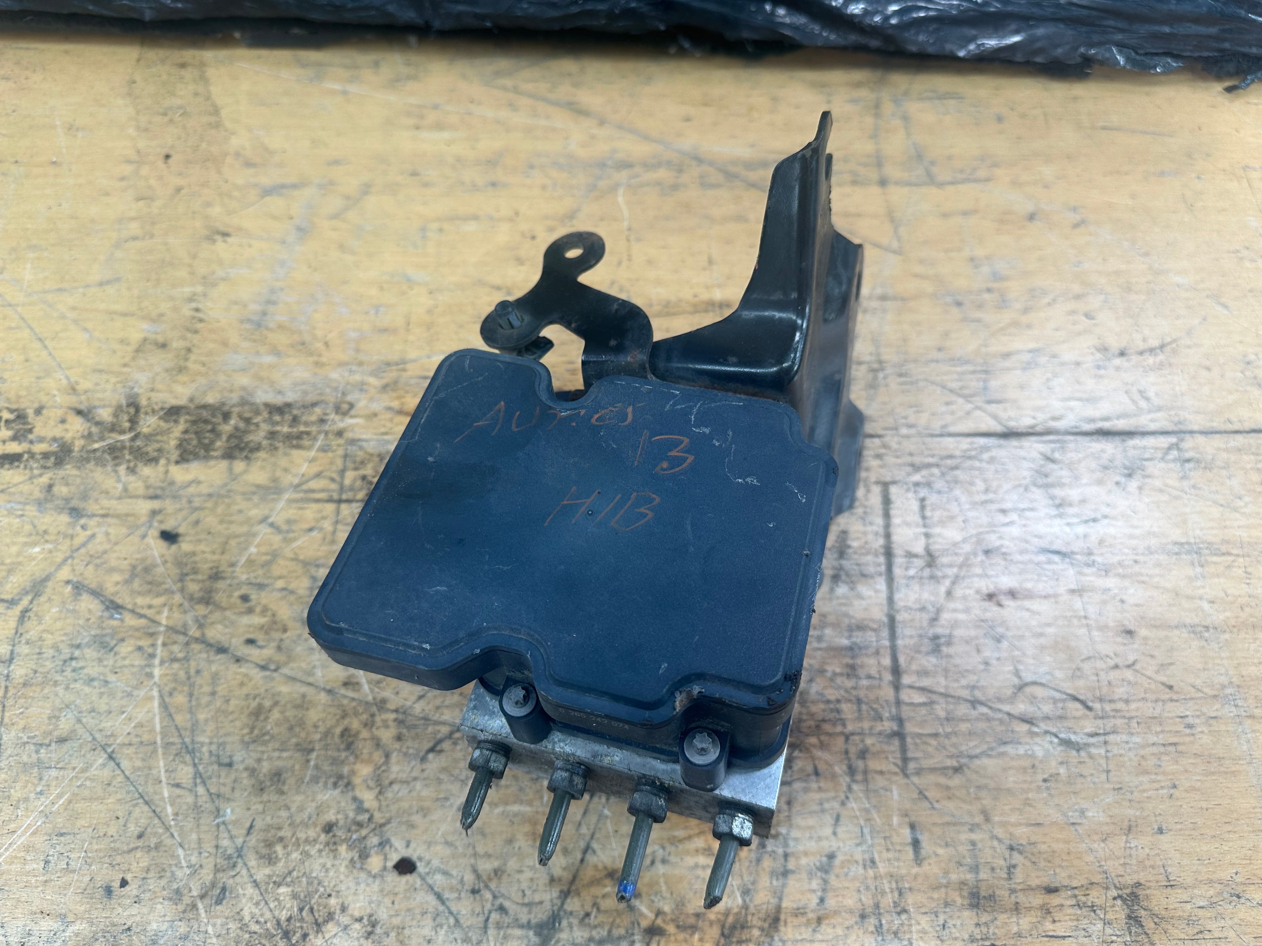 Toyota Auris 2012-2019 ABS Pump (44540-02380)
