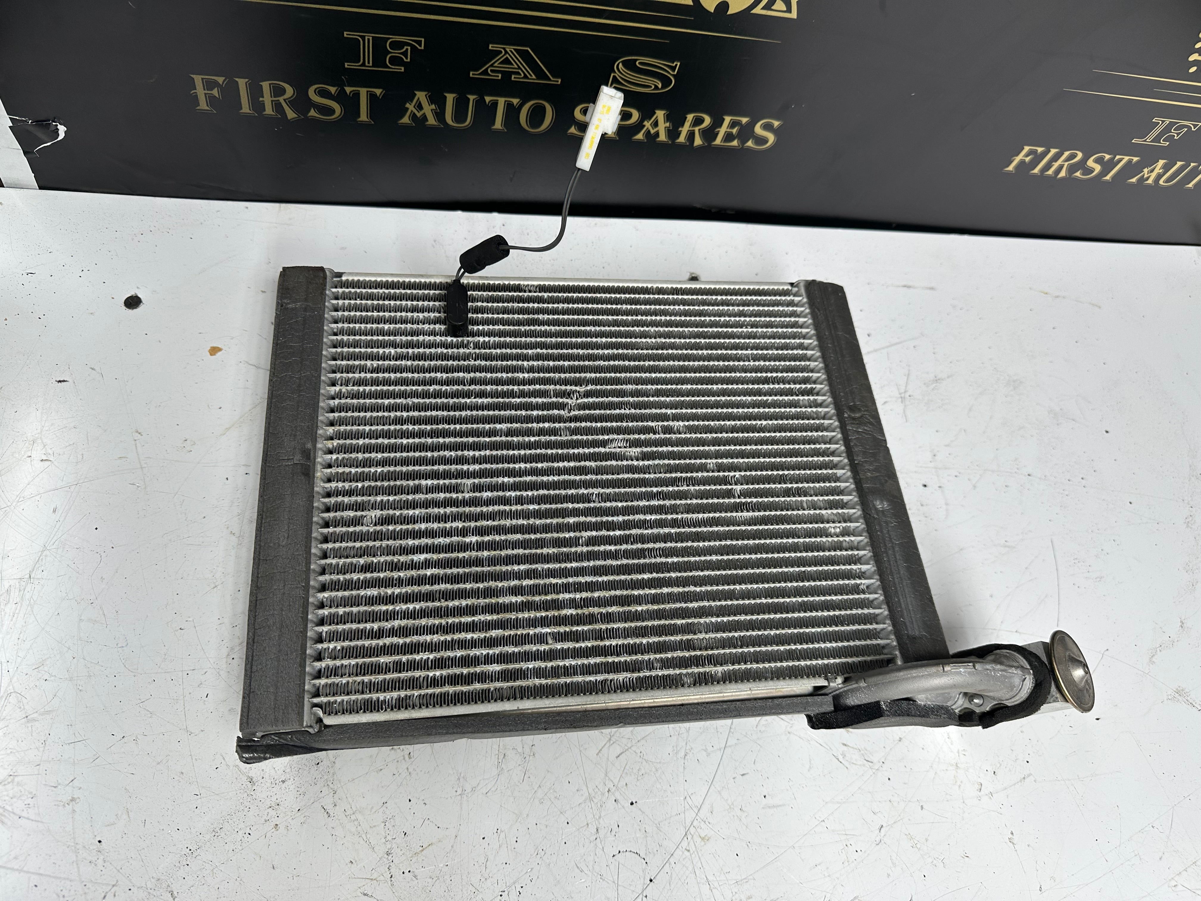 Toyota Yaris Air Conditioning Matrix Denso (7500-4700)