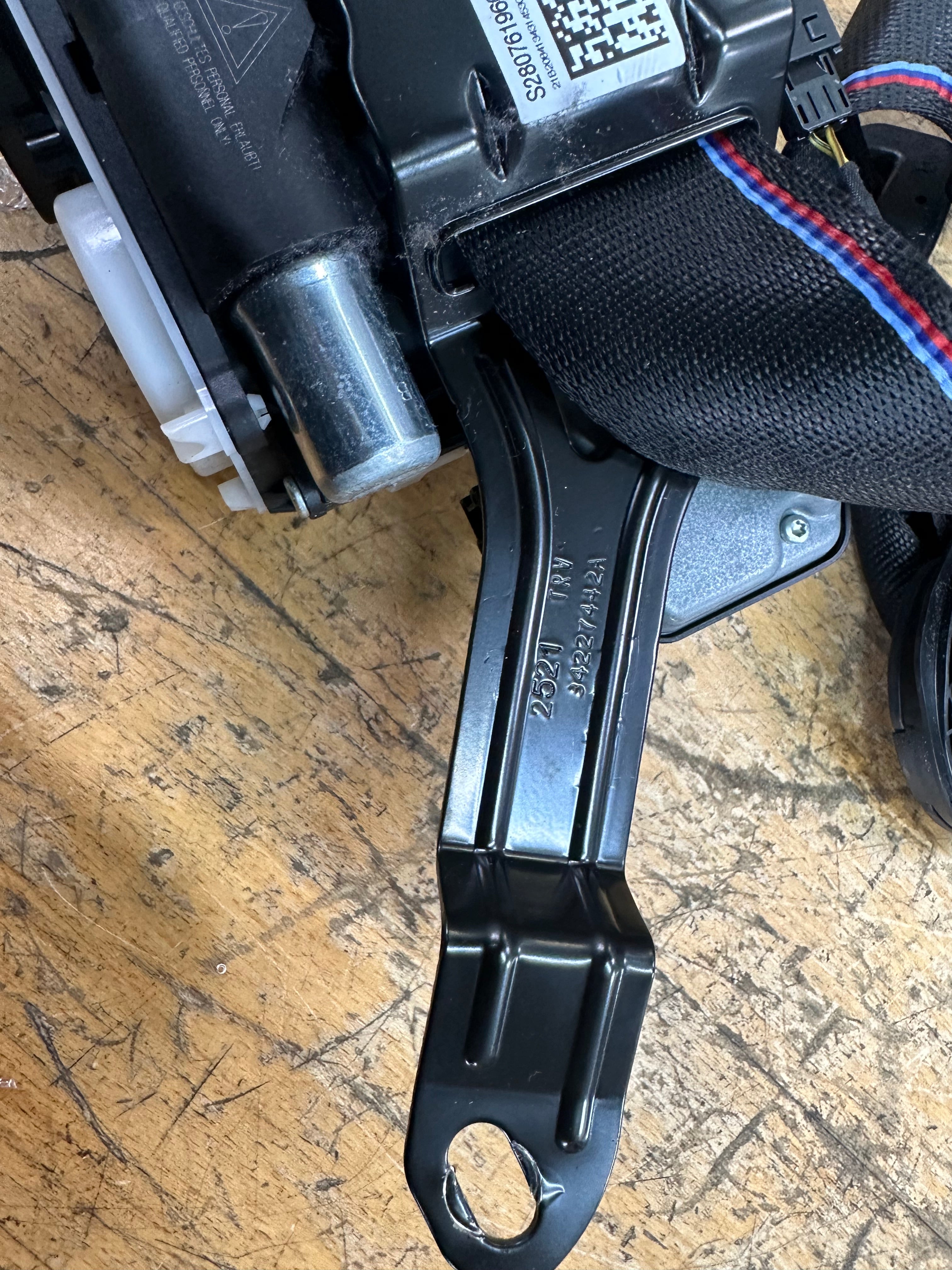 BMW X3 M F97 N/S/F Passenger Seatbelt Pretensioner M Sport Stitching (8076195)