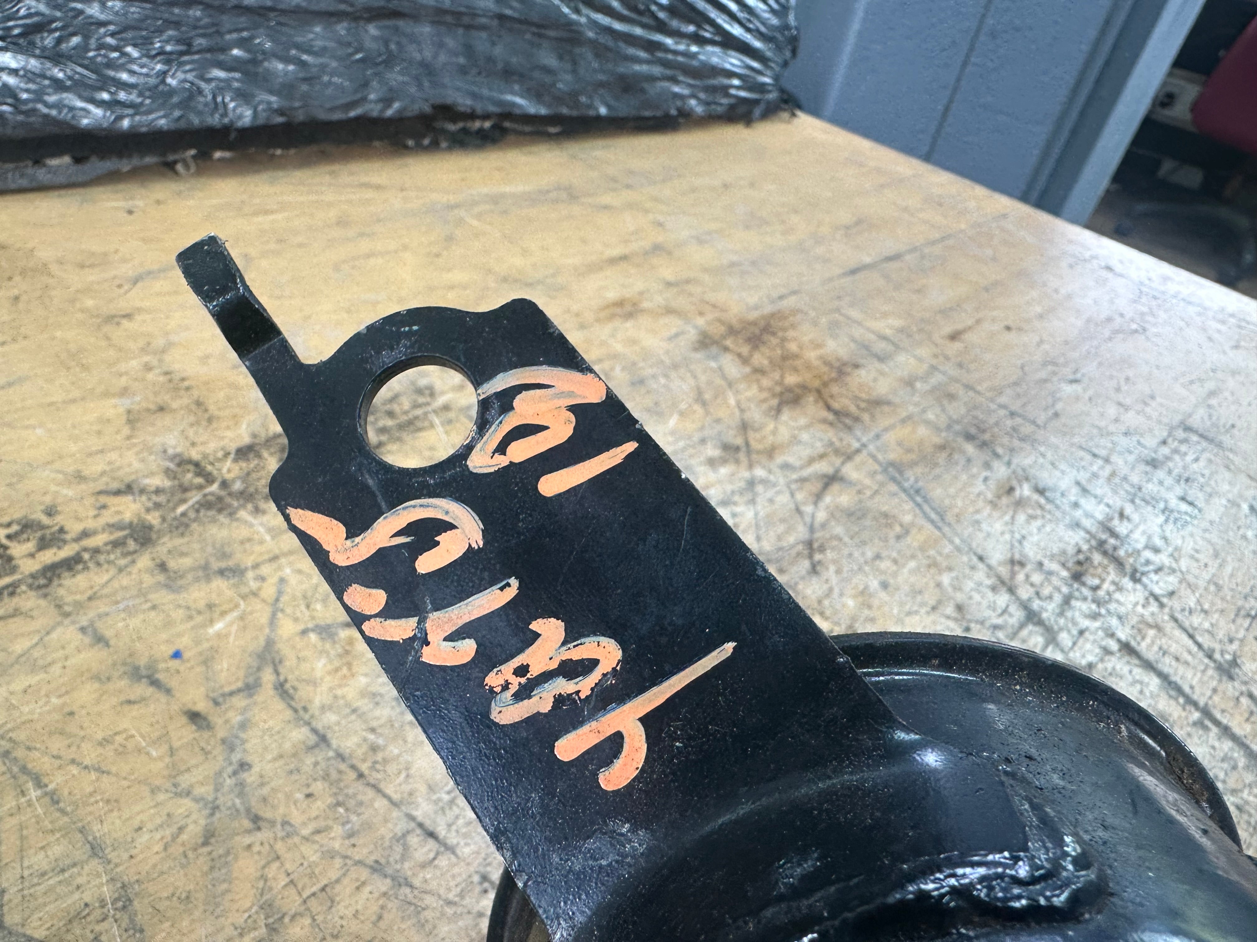 Toyota Yaris 2018 MK3 1.5 Petrol Hybrid Engine Mount (W3)