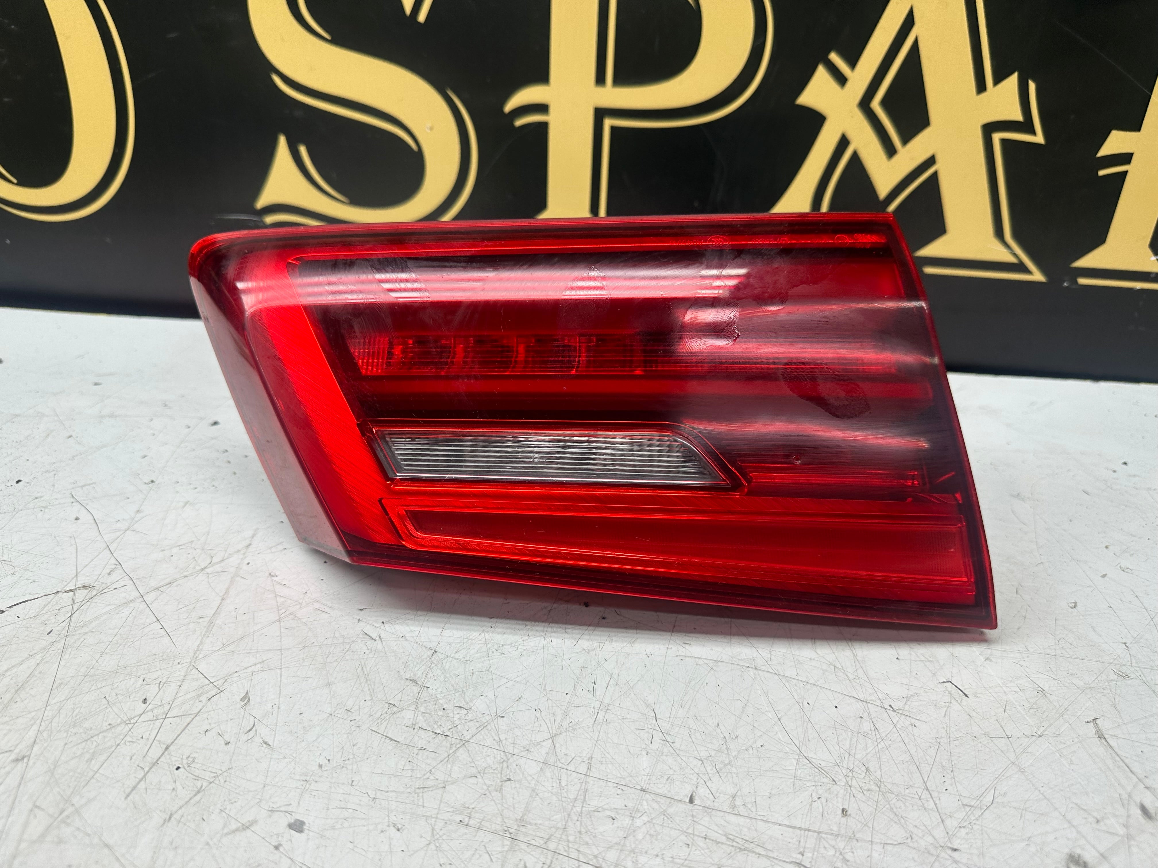 BMW 5 Series G30 Inner Rear Right Passenger Light – 2017–2019