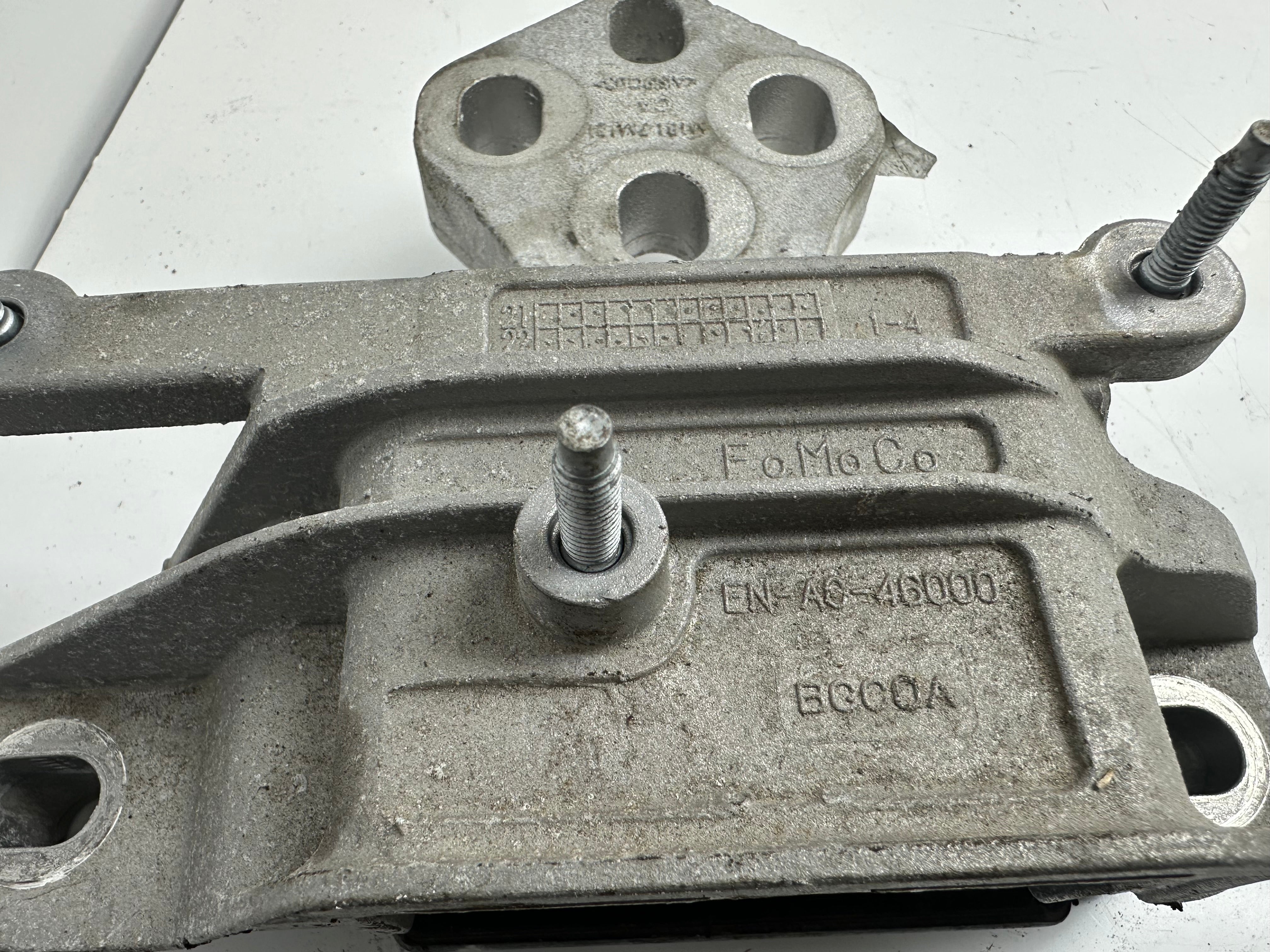 Ford Fiesta Titanium MK8 Gear Box Mount Left (M1B1-7M121-CA)