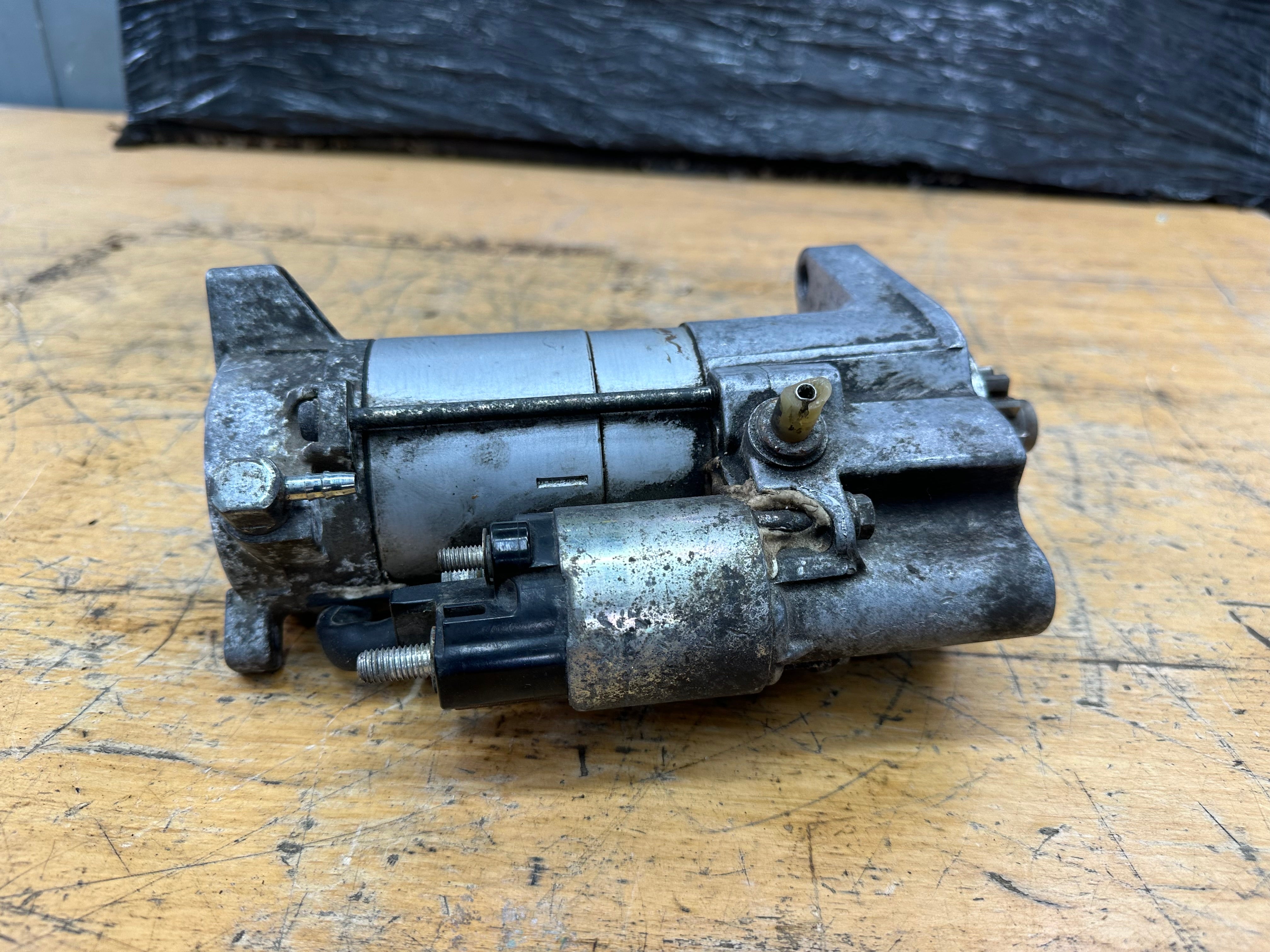 Jaguar Land Rover 2013–2022 Starter Motor (FPLA-11001-BA) (438000-1510)