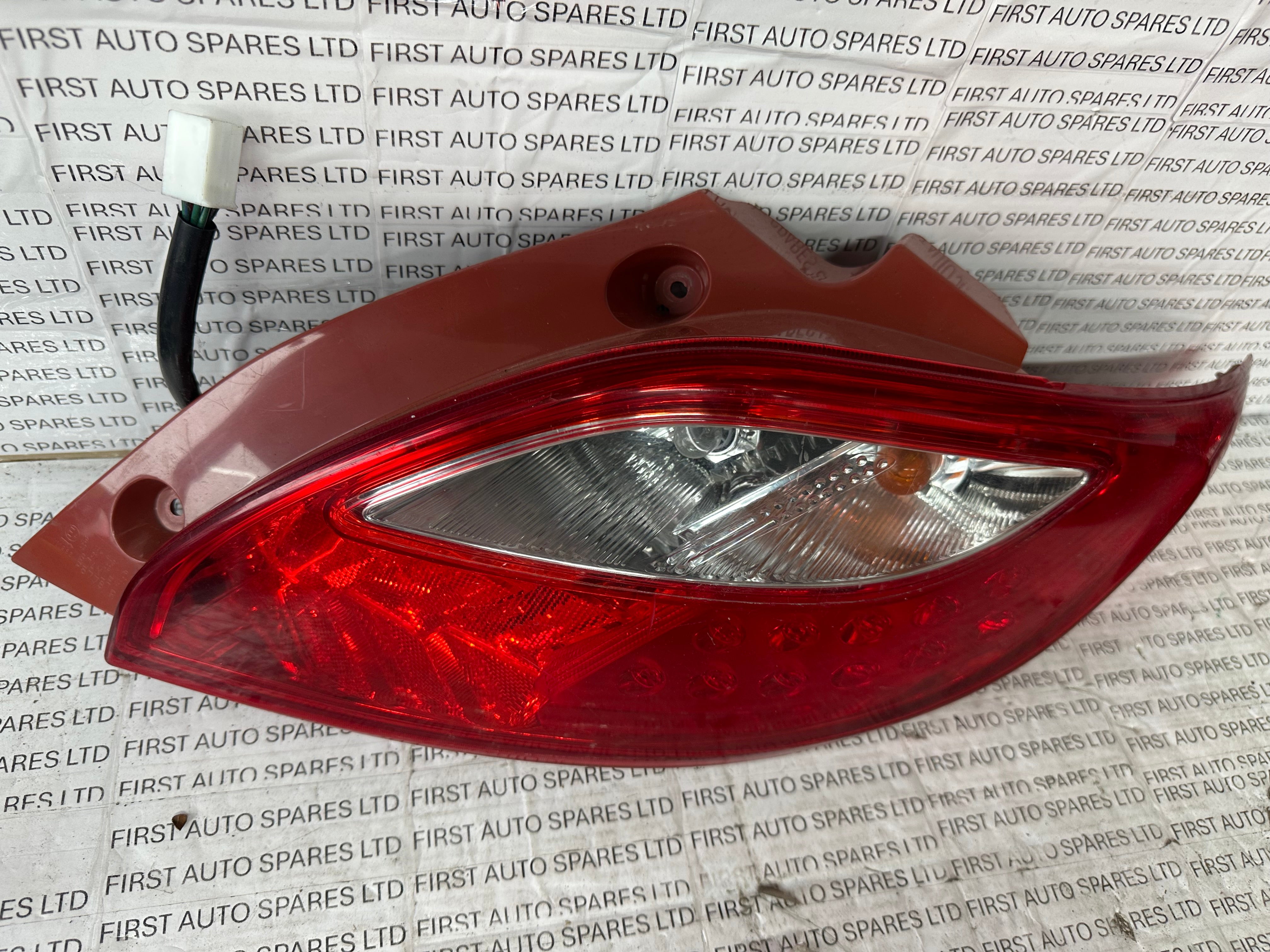 Mazda 2 2009 Right Rear Tail Light - P5776, D651 51150, K2442