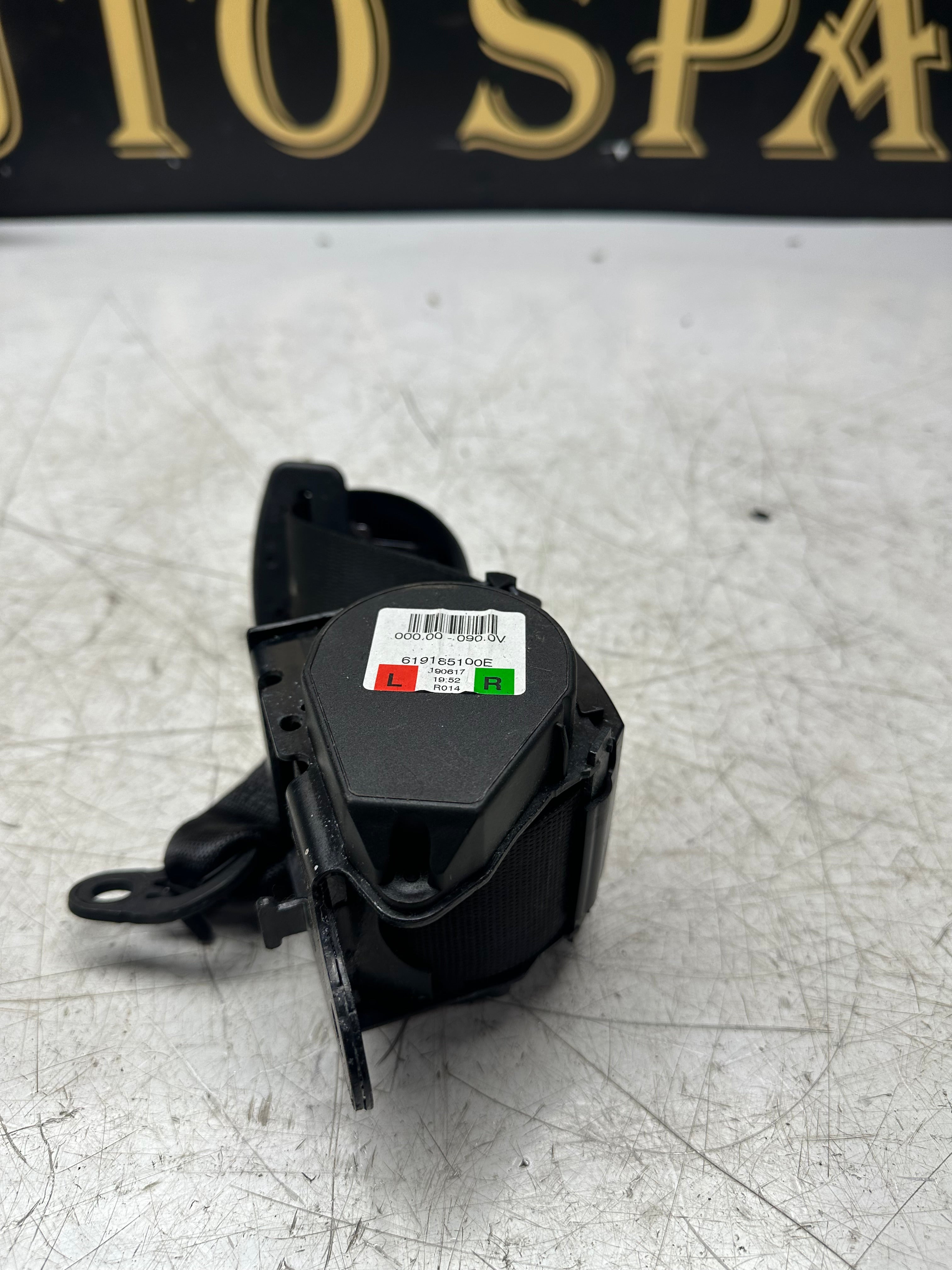 BMW 2 Series F22 Rear Seat Belt Left or Right Side 619185100E – 2013–2021