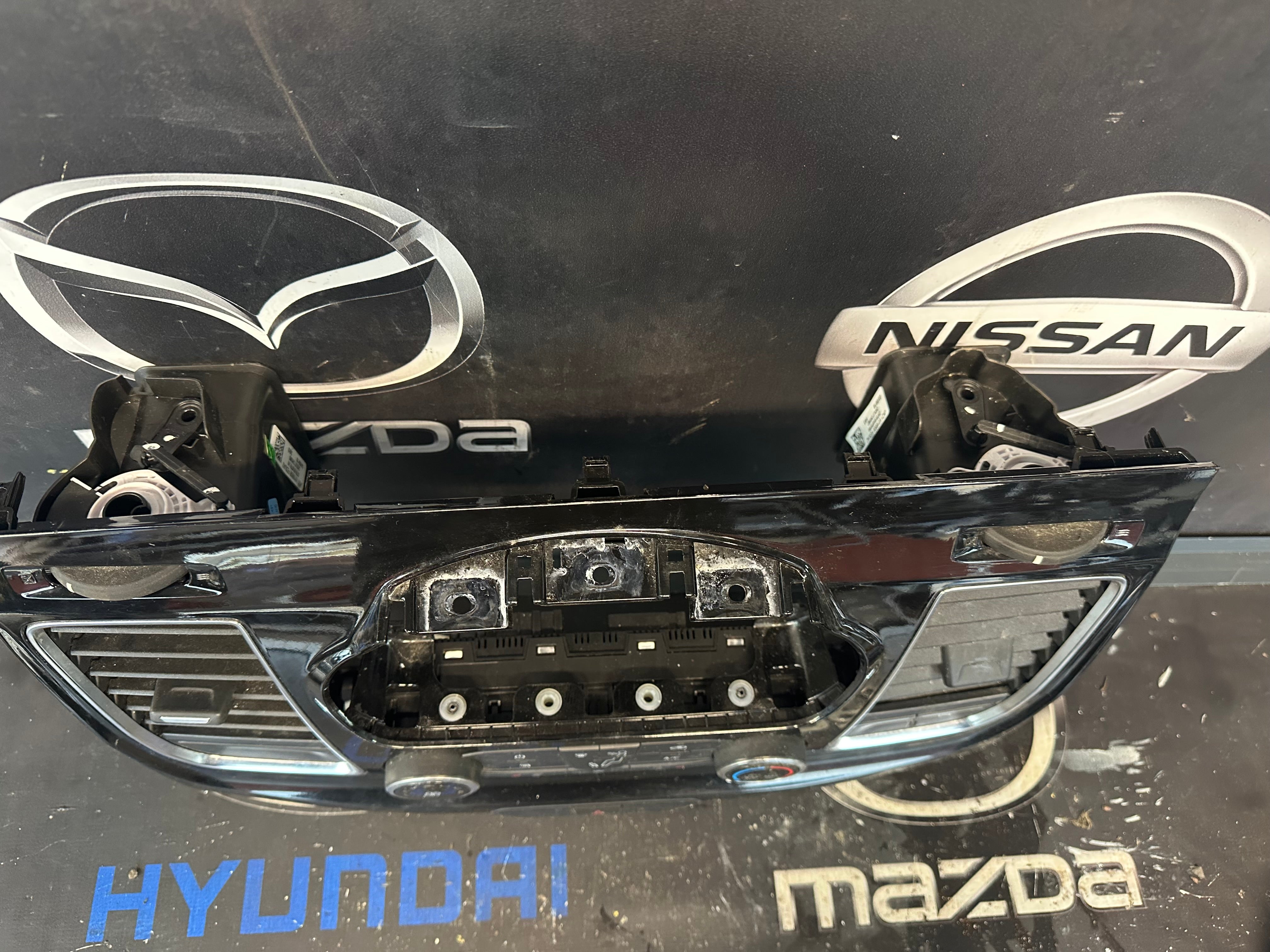 Ford Transit Custom 2022 Climate Control Switch Panel (JK2118835BBW)