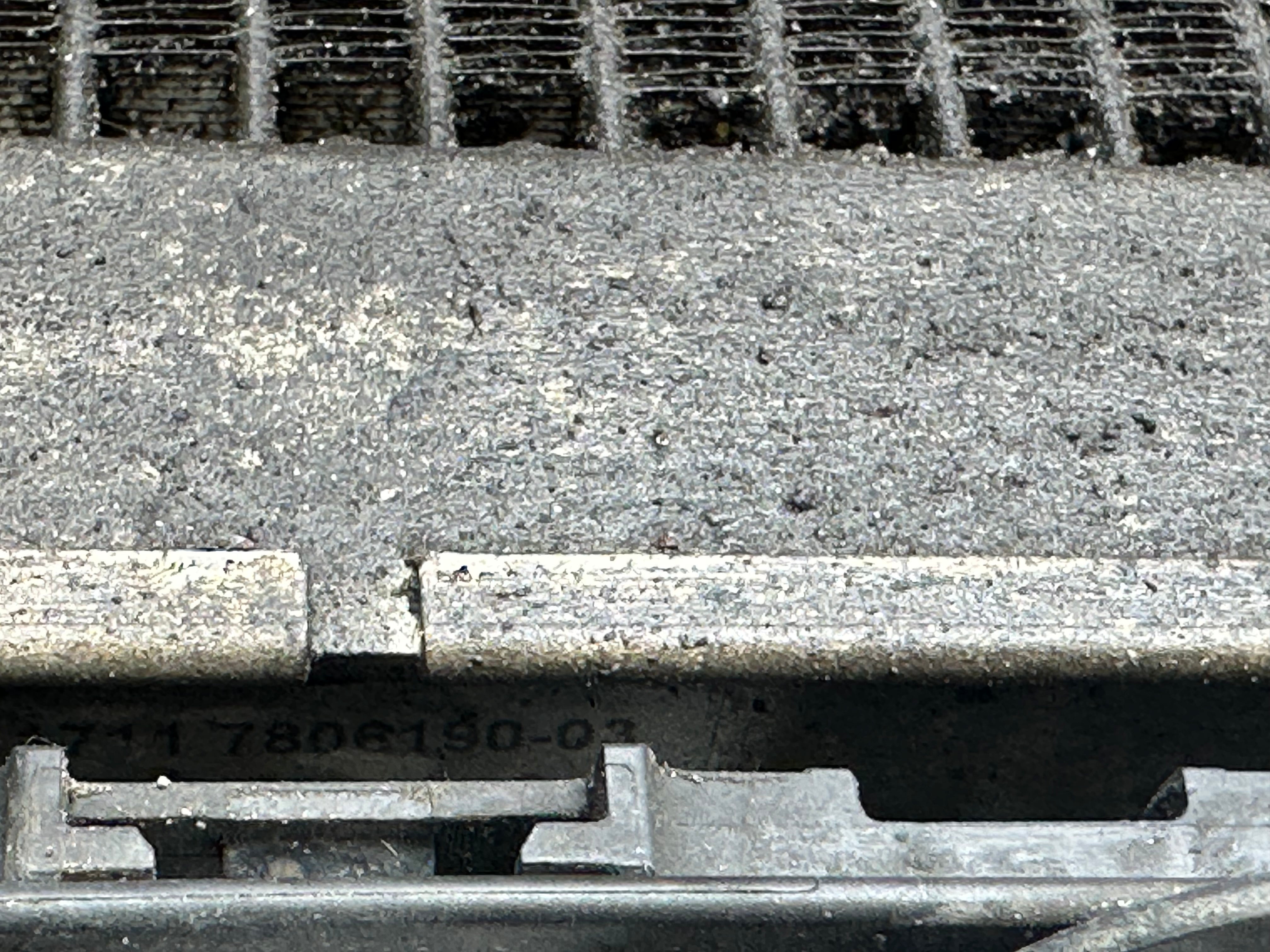 BMW F10 F01 N55 Auxiliary Water Cooler Radiator (1711 7806190-03)