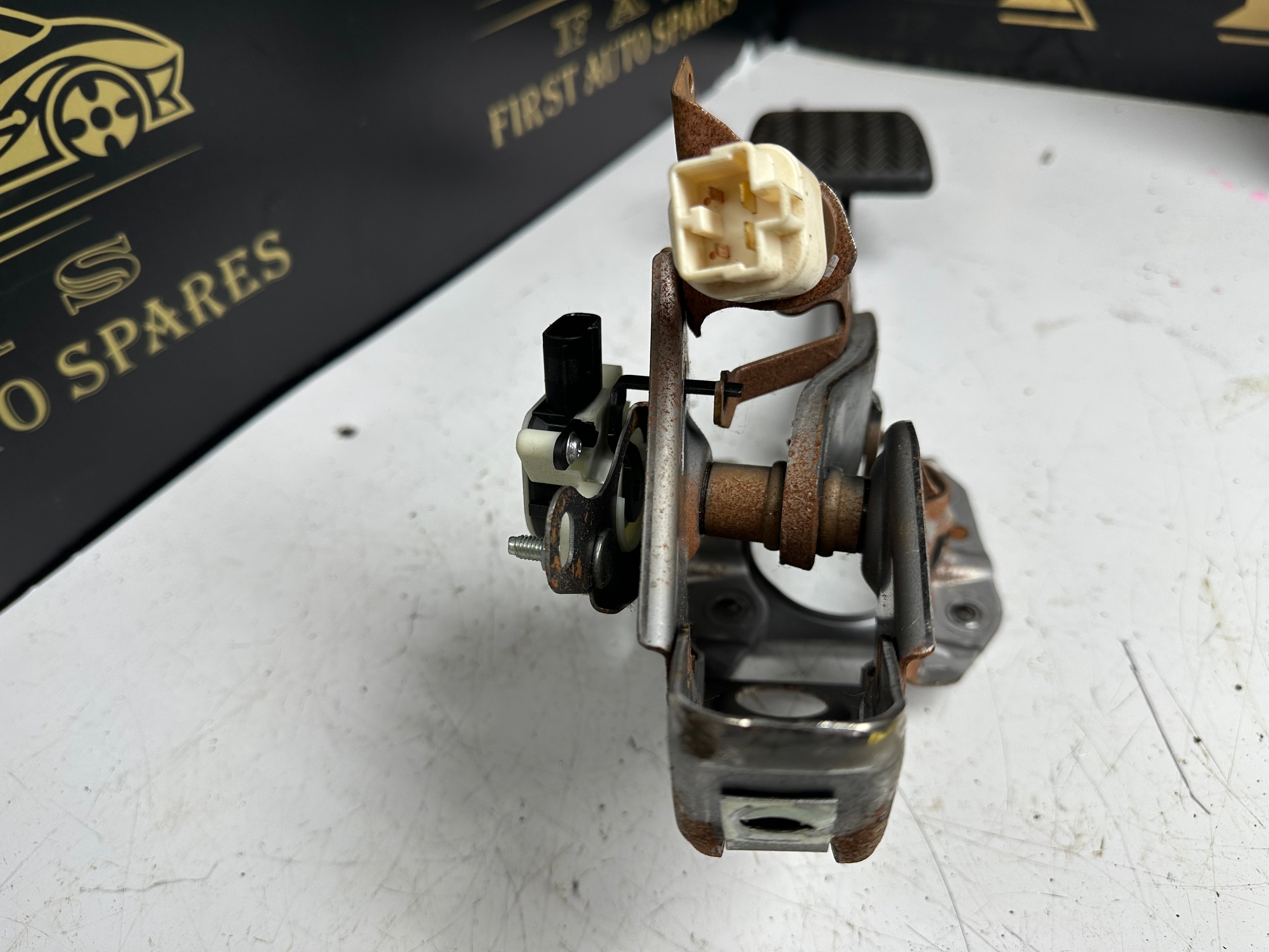 Toyota Prius Plus 2012-2017 Hatchback Brake Pedal and Sensor (89510-20041)