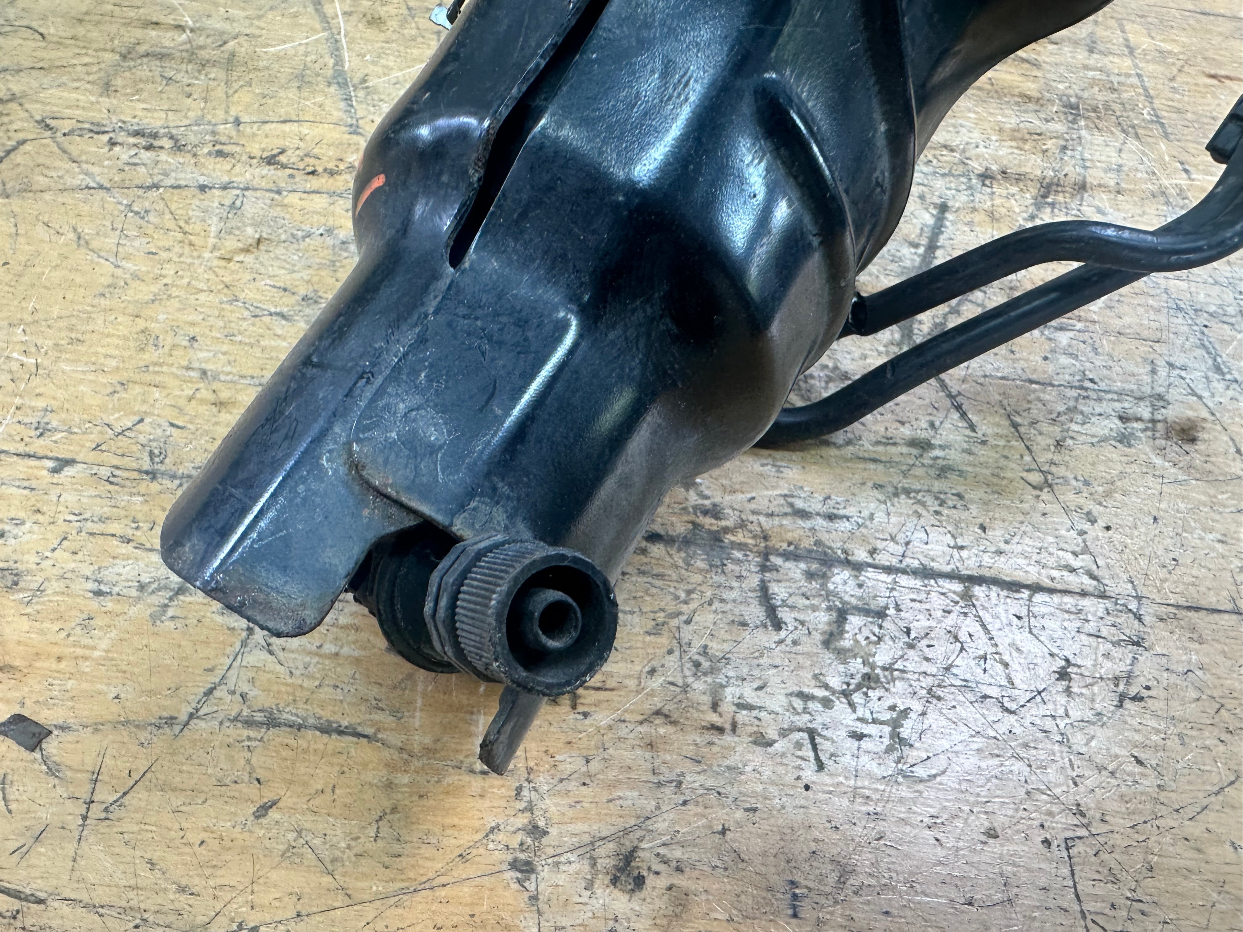 Toyota Yaris 2013 Diesel Fuel Filter Housing