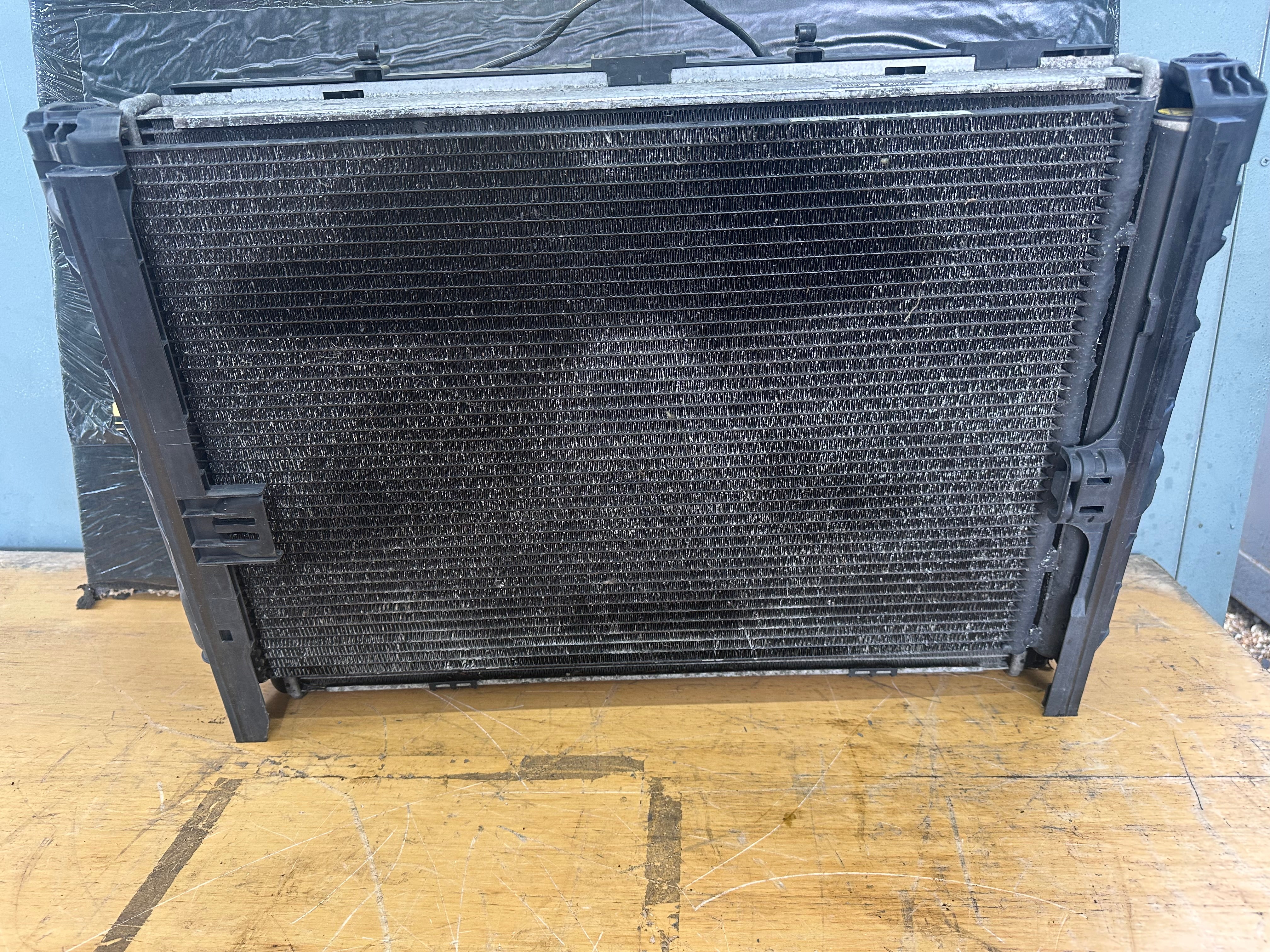 BMW 3 Series E90 318i 320i 2007–13 2.0 Petrol Complete Rad Pack (6930040)