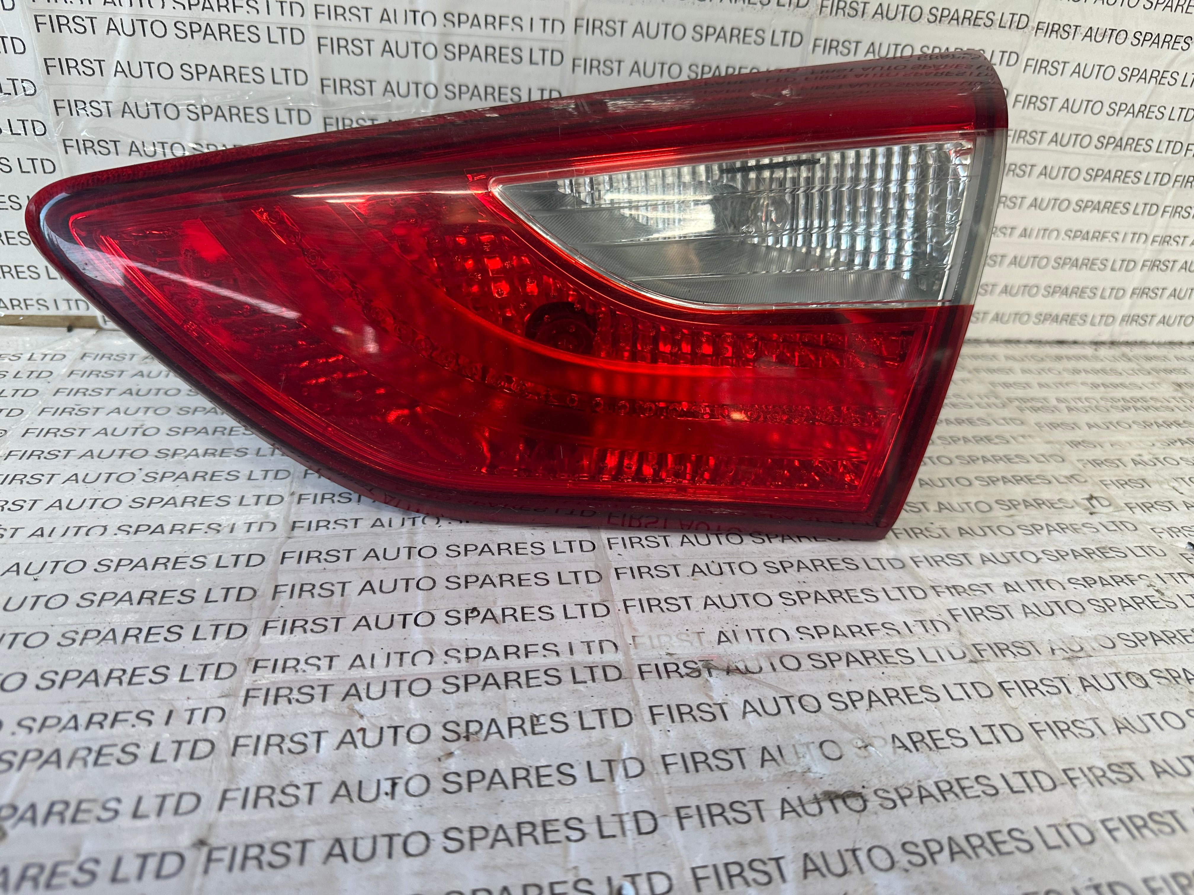 Hyundai i30 Rear Inner Right Tail Light (92404-A50)
