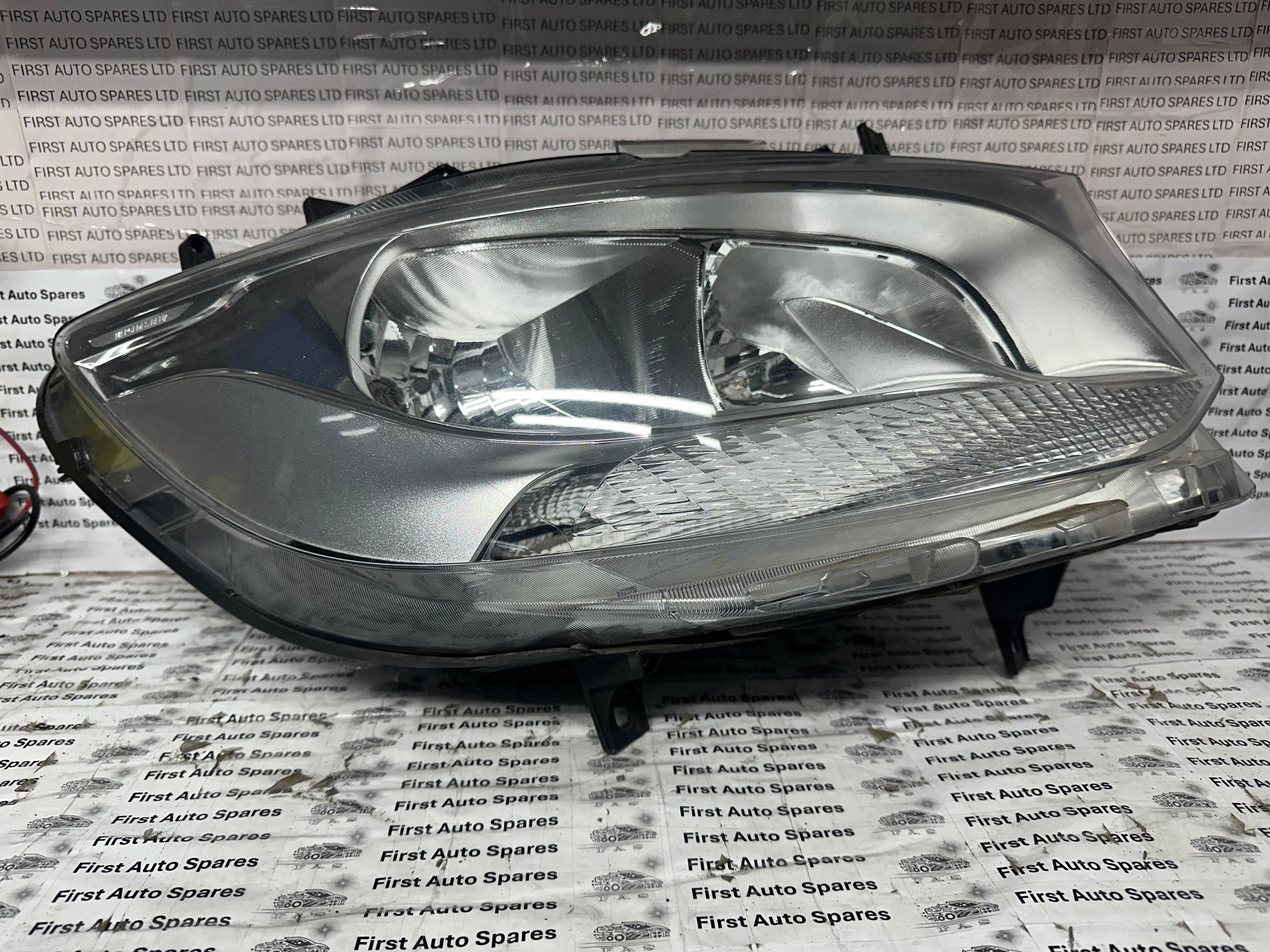 Mercedes Sprinter MK3 2018-2024 Right Headlight (A9109060300) (90139097AE)