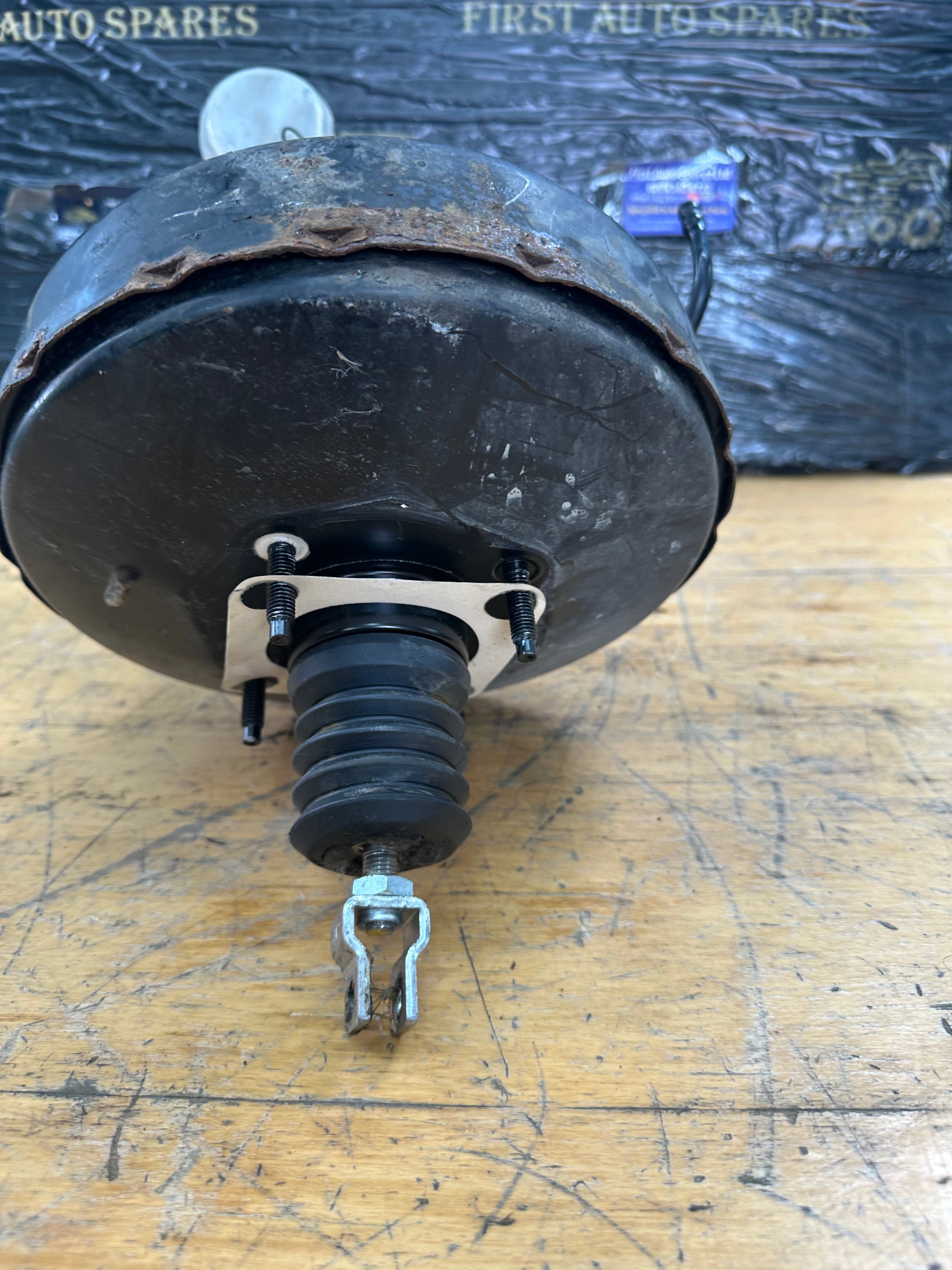 Mazda 2009 1.2 Petrol Brake Servo and Cylinder (D01N43800) (0204023726)
