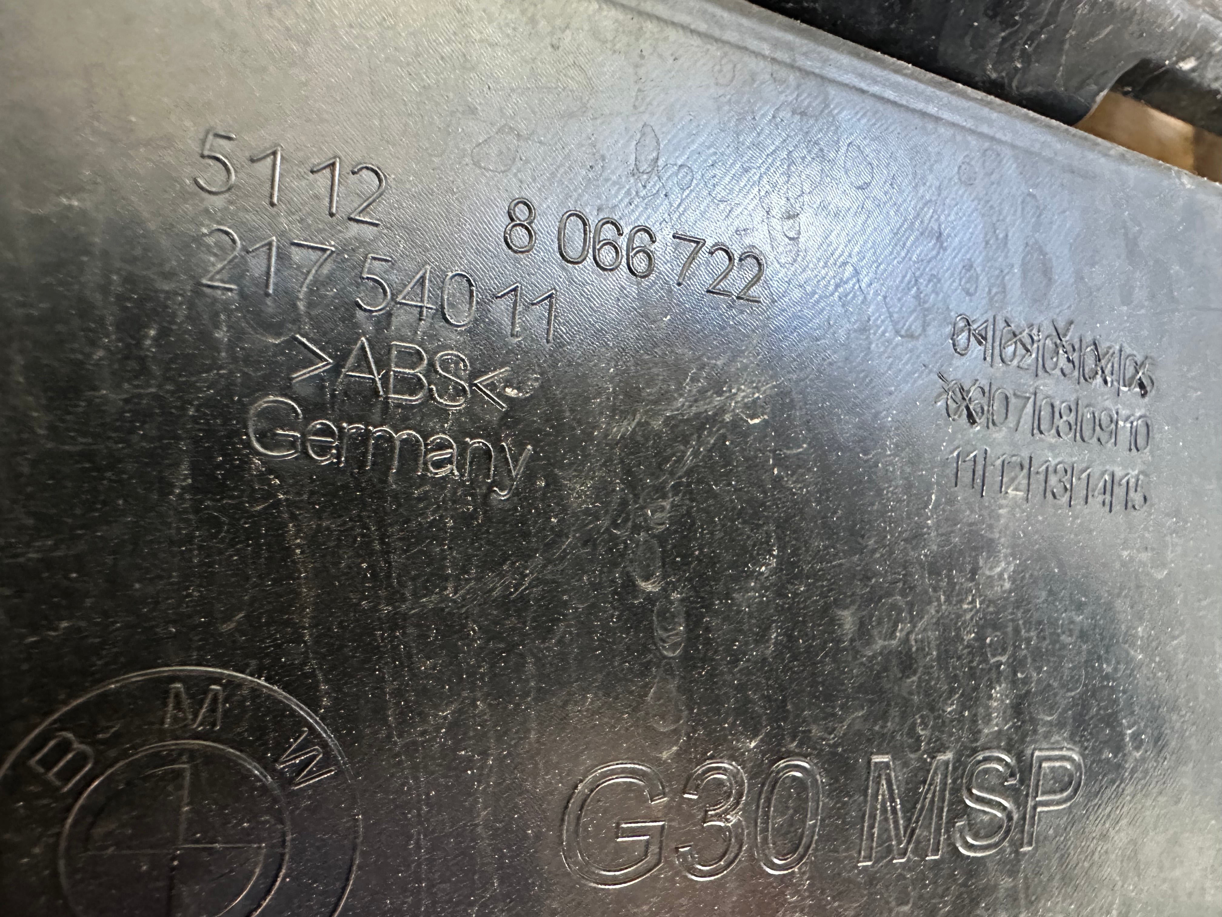 BMW 5 Series G30 G31 2019 Rear Right Bumper Bracket Mount Support / Slider (8066722)