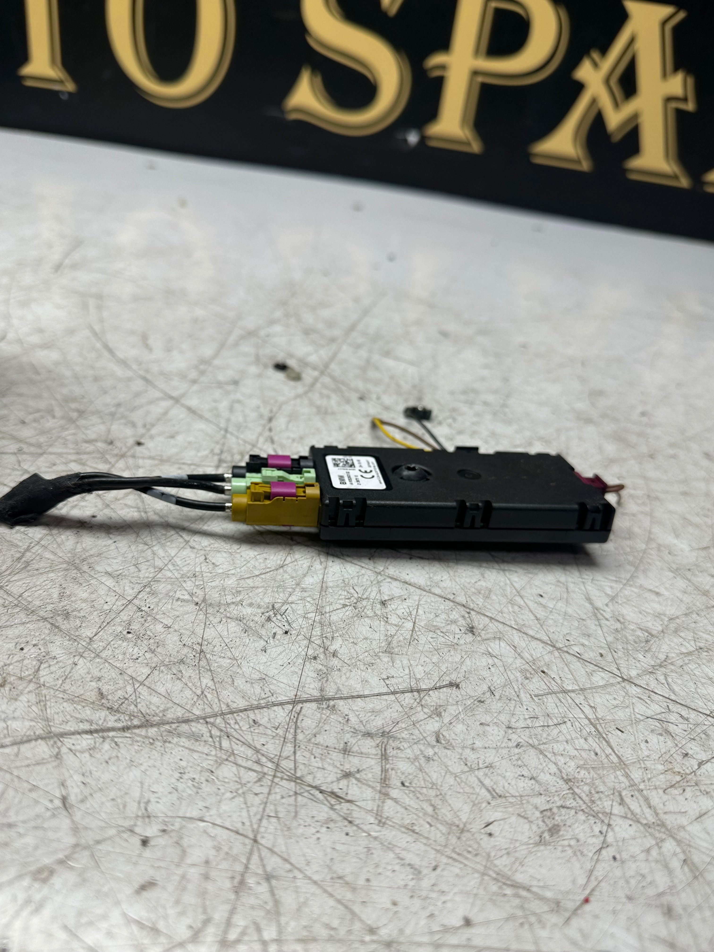 BMW 2 Series Gran Tourer F46 Radio Antenna Amplifier 9352603-02
