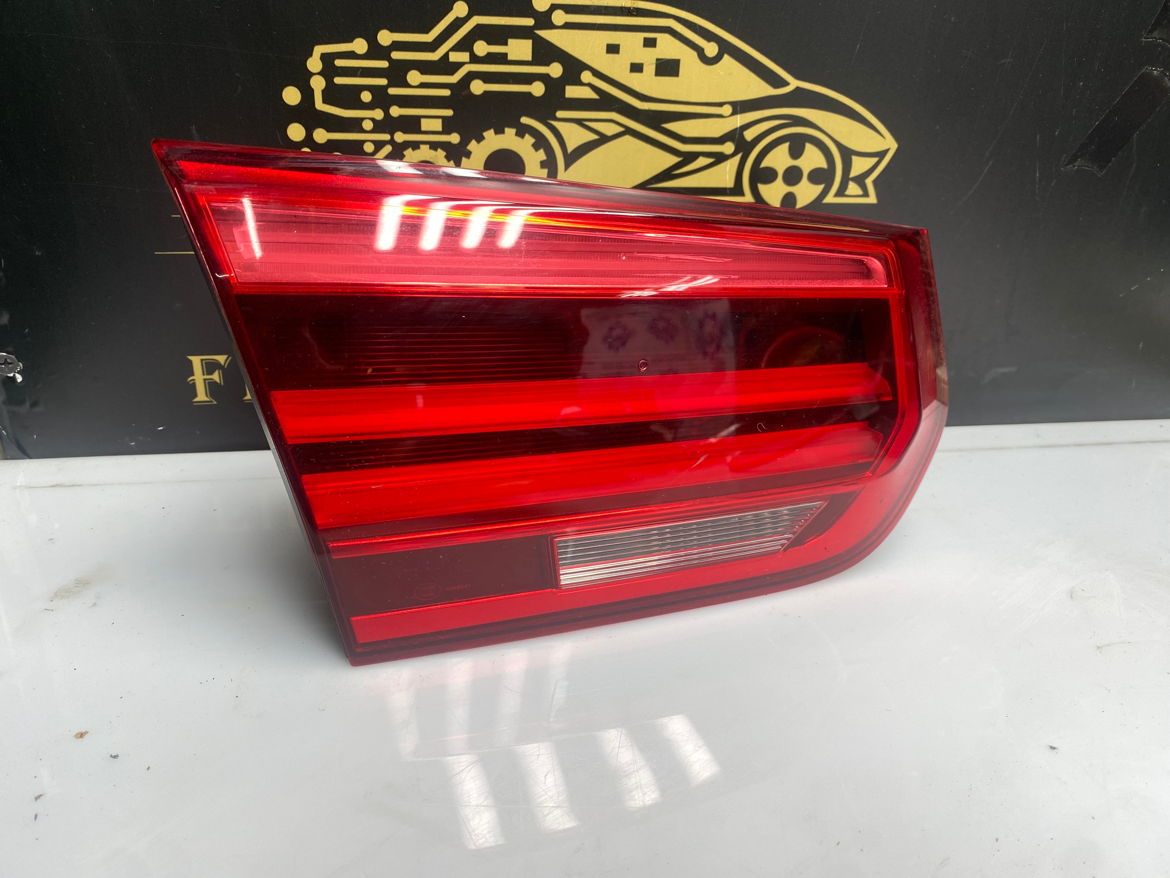 BMW 3 Series F30 LCI Passenger Side Rear Inner Tail Light – 2015–2018 (H7736911907)
