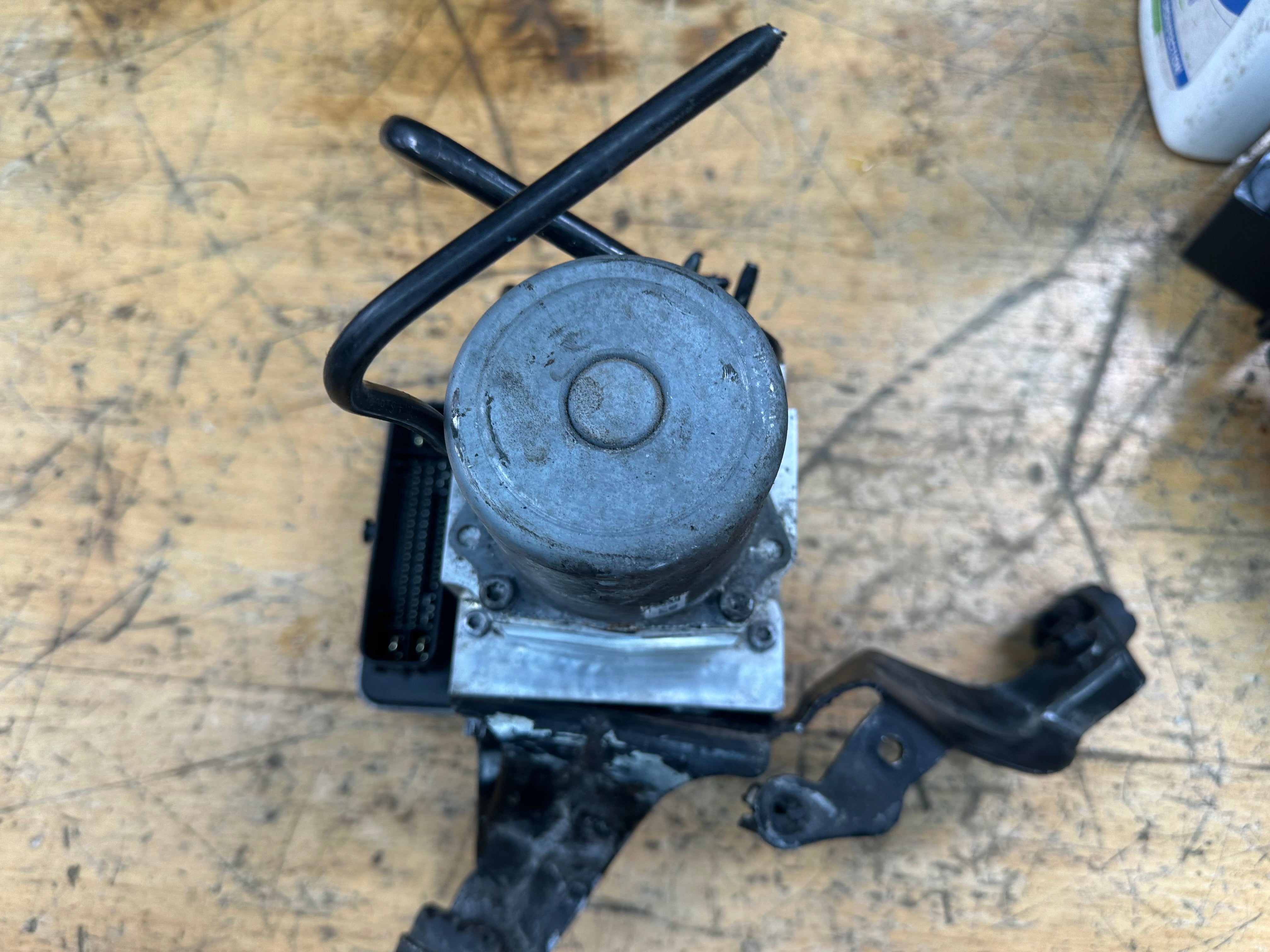 BMW 5 Series G30 G31 ABS Pump with Module (5A35858) (5A35859) (231220-10)