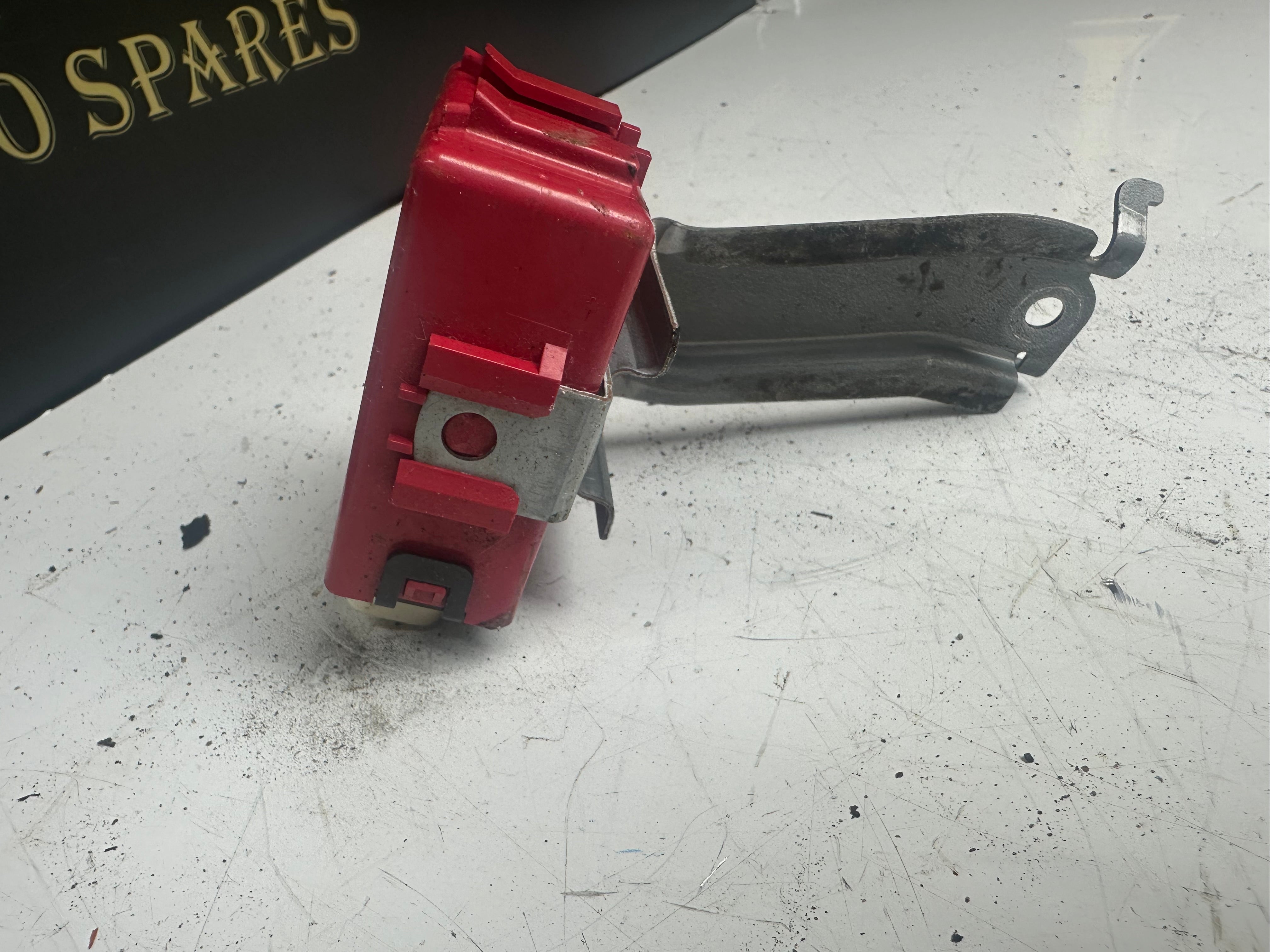 Toyota Auris Denso Central Locking & Alarm System Module (85970-12030) (051500-4270)