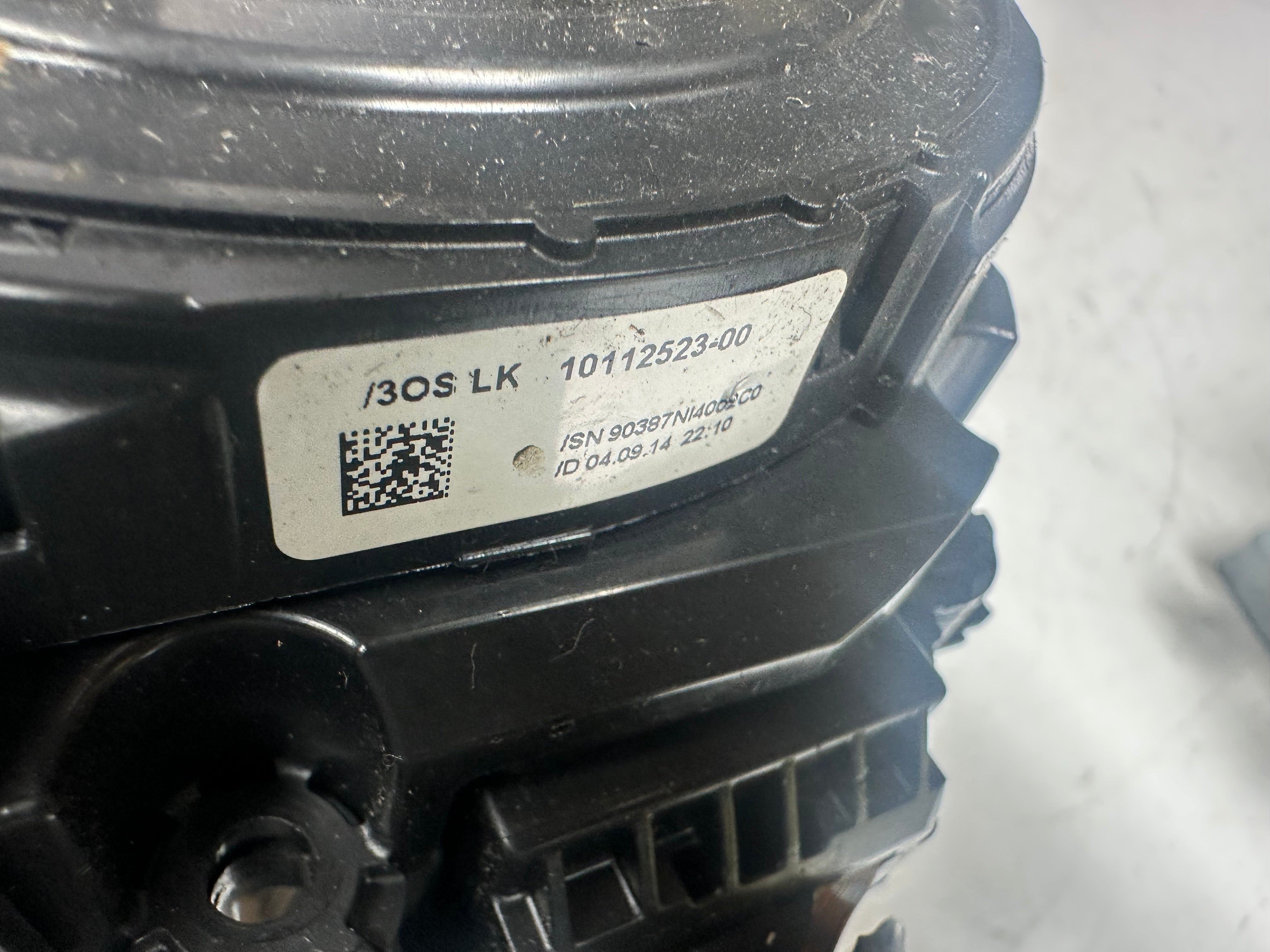 BMW 3 Series F30 320d Squib / Wiper Stalk Switch (9351140-01) (10112143-00)