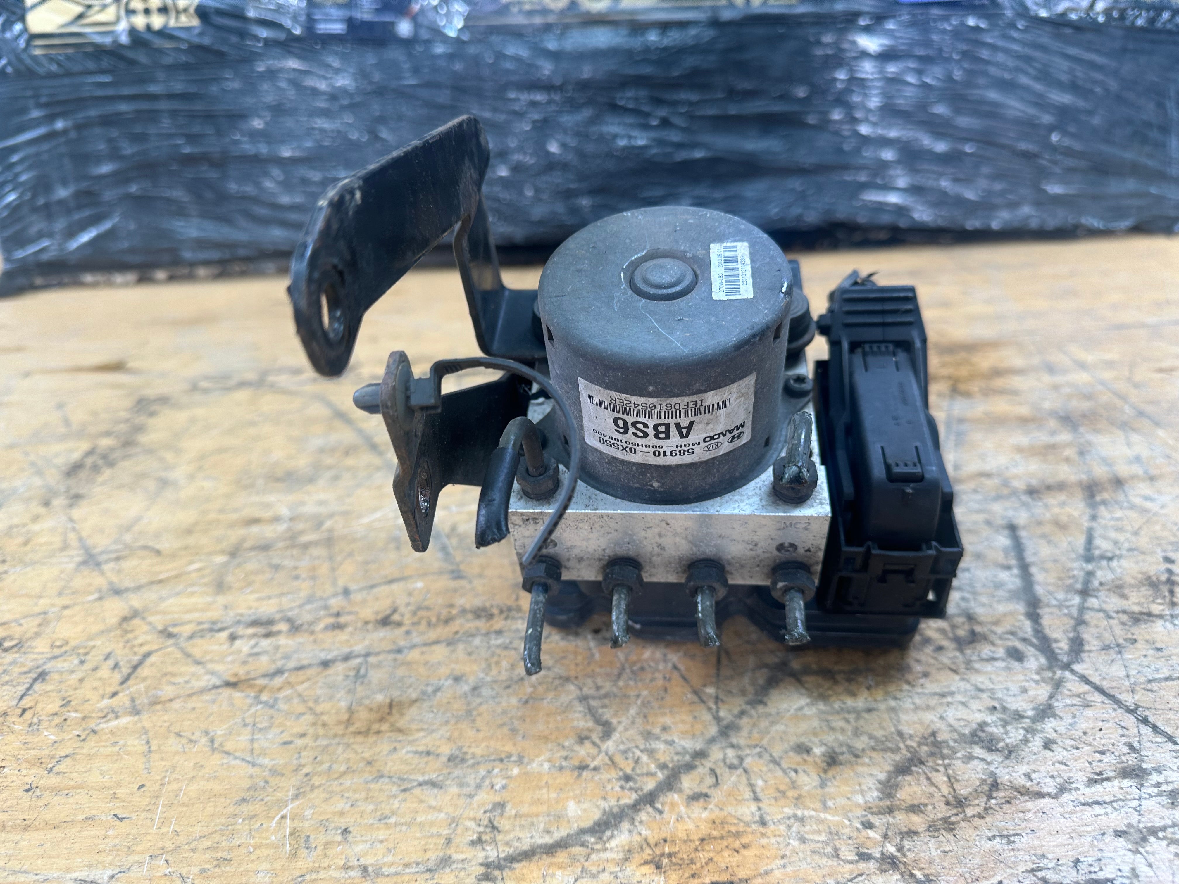 Hyundai i10 2008-2014 MK1 ABS Pump & Control Module (58910-0X550) (BE6000K401)