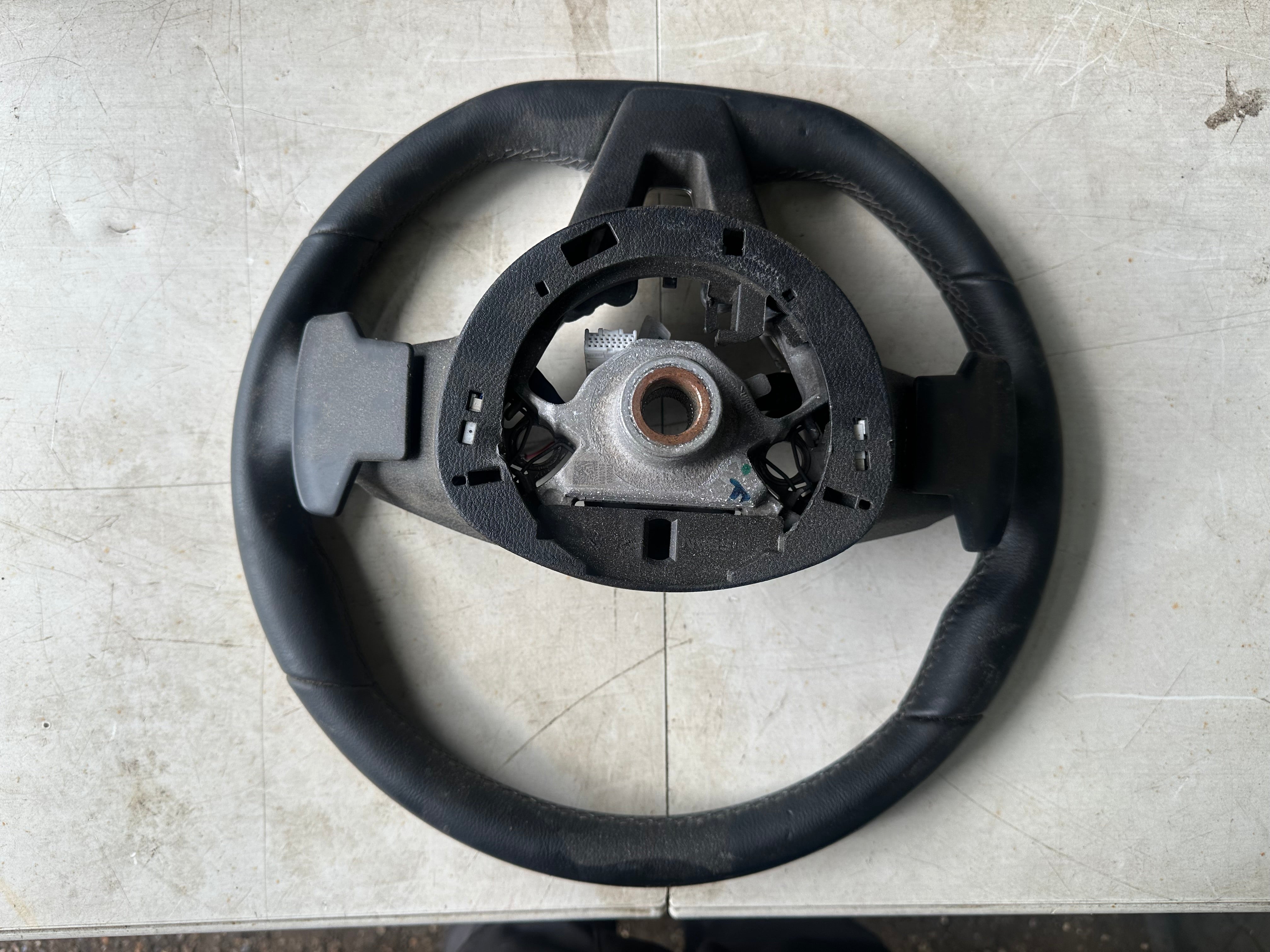 Nissan Juke F16 2023 Steering Wheel Leather (484306PH1C)