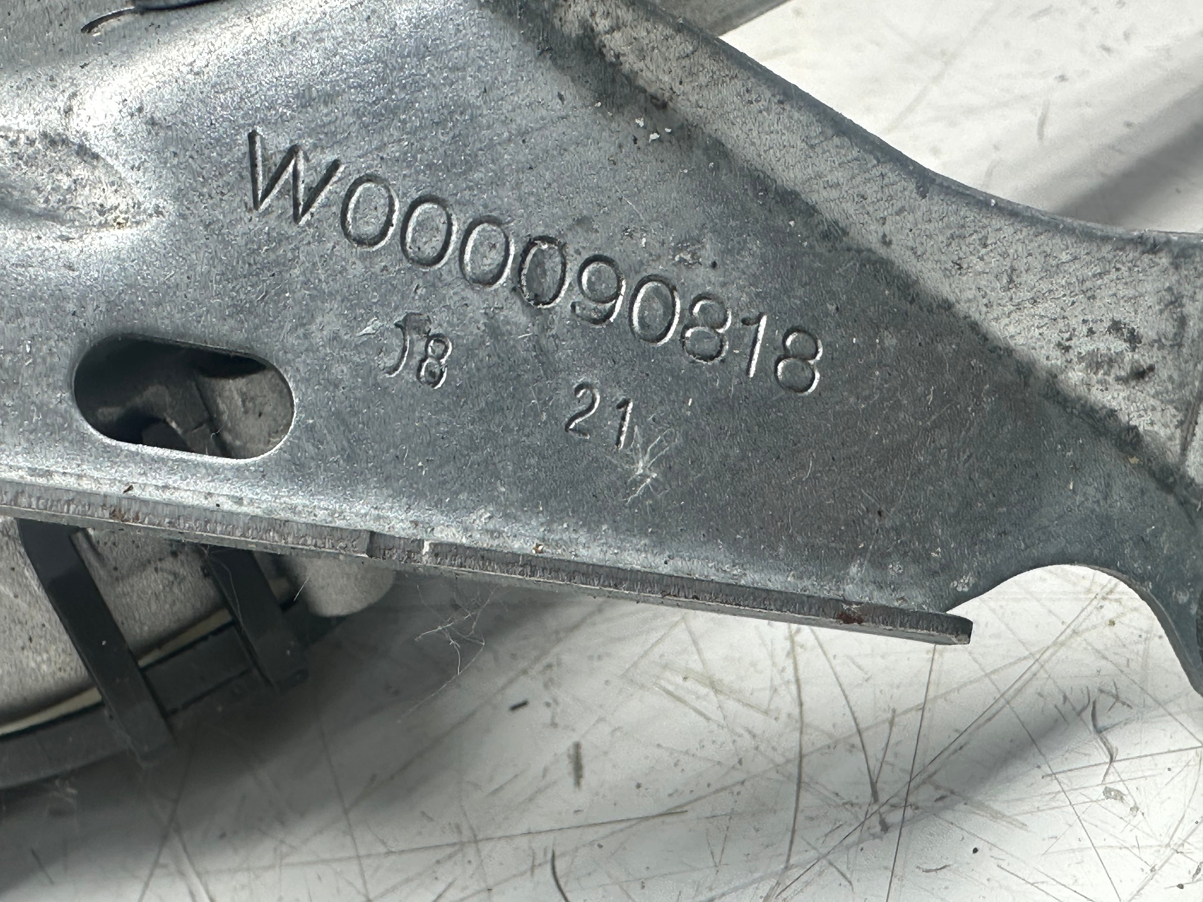 BMW 3 Series G20 G21 Front Wiper Motor (W000090851) 2018–2021