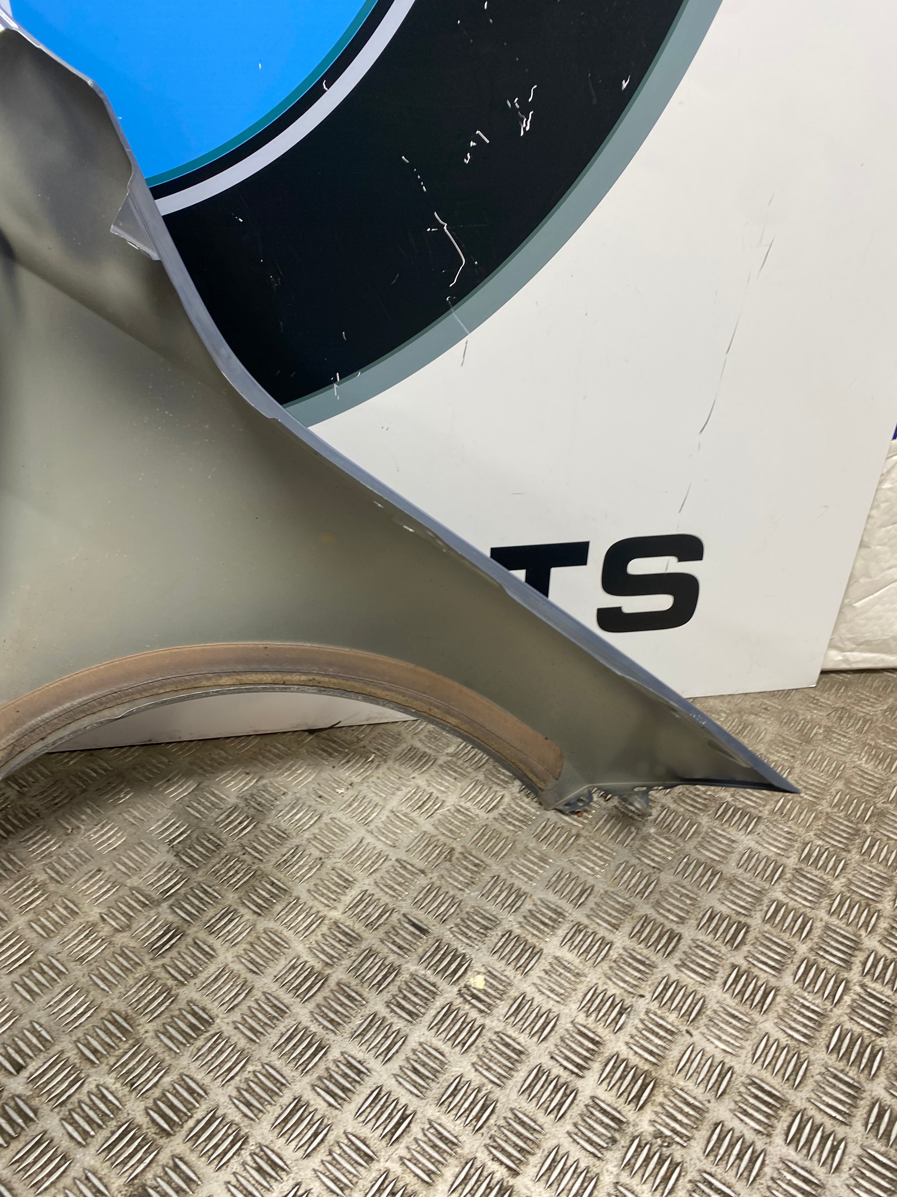 BMW 1 Series F40 Front Passenger Fender Wing – 2019–Present (Dent Marked In Yellow)