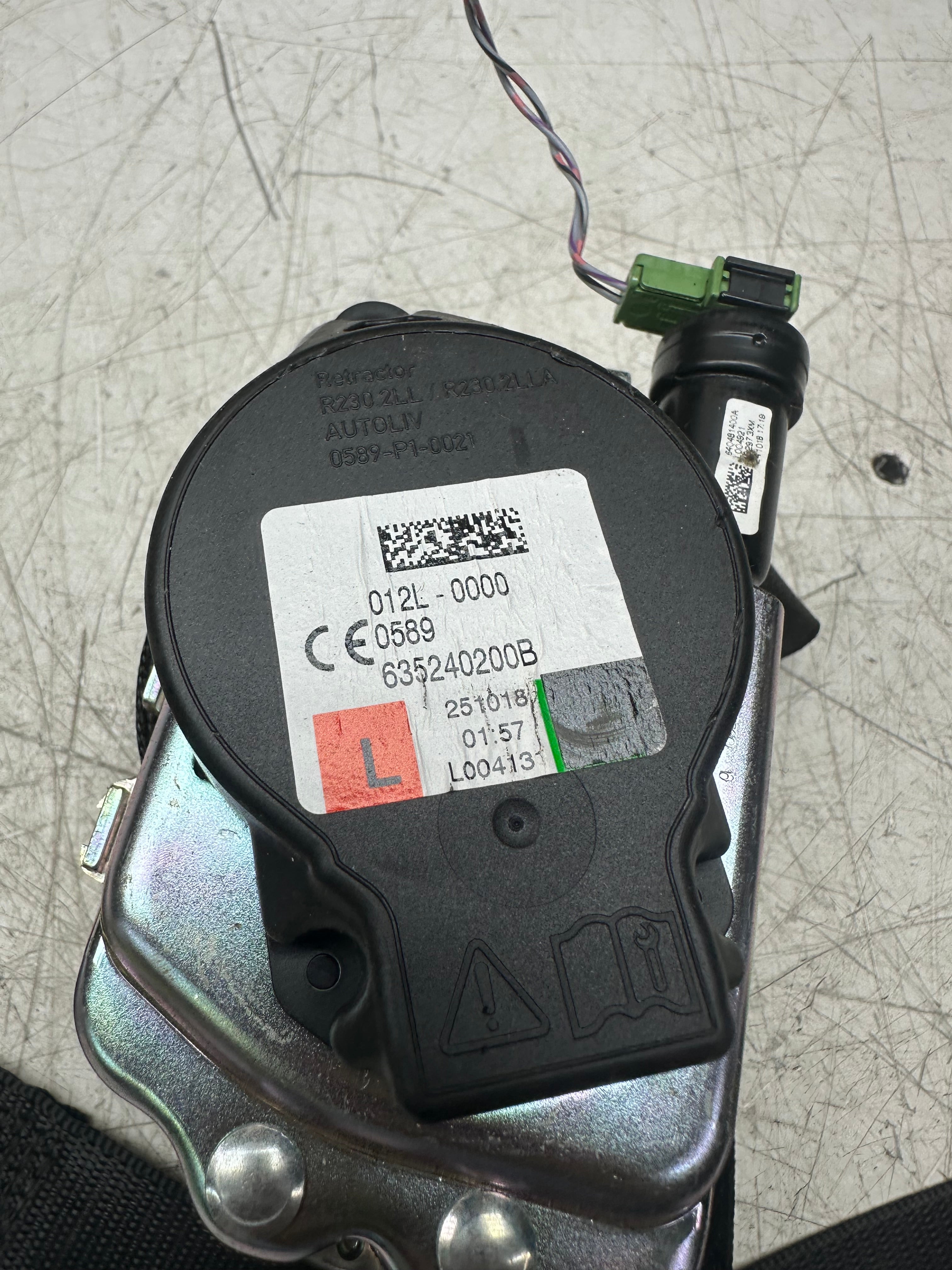 BMW 2 Series F45 Active Tourer Passenger Left Seat Belt 635240200B 2014–2021