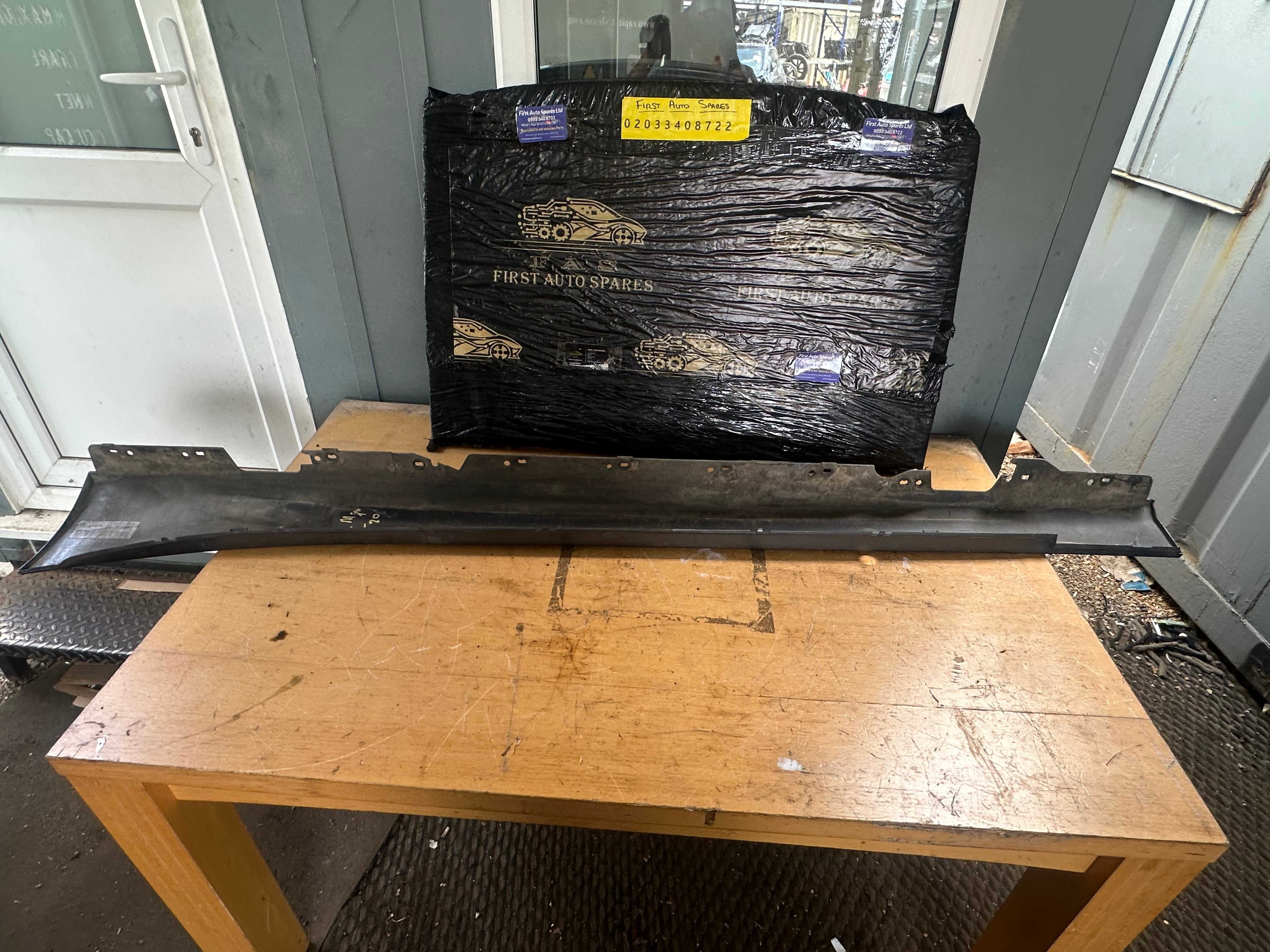 BMW 1 Series F20 M Sport Right Driver Side Squirt (Washer Jet)